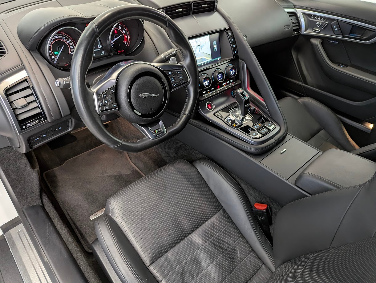 JAGUAR F-Type Convertible 5.0 V8 R AWD*FACELIFT OHNE OPF FRISCH AB MFK VOLLGARANTIE PERF.SITZE CAM MERIDIAN-image-6
