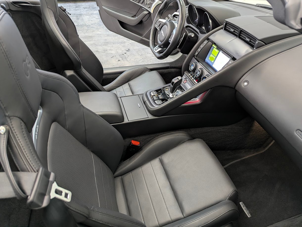JAGUAR F-Type Convertible 5.0 V8 R AWD*FACELIFT OHNE OPF FRISCH AB MFK VOLLGARANTIE PERF.SITZE CAM MERIDIAN-image-26