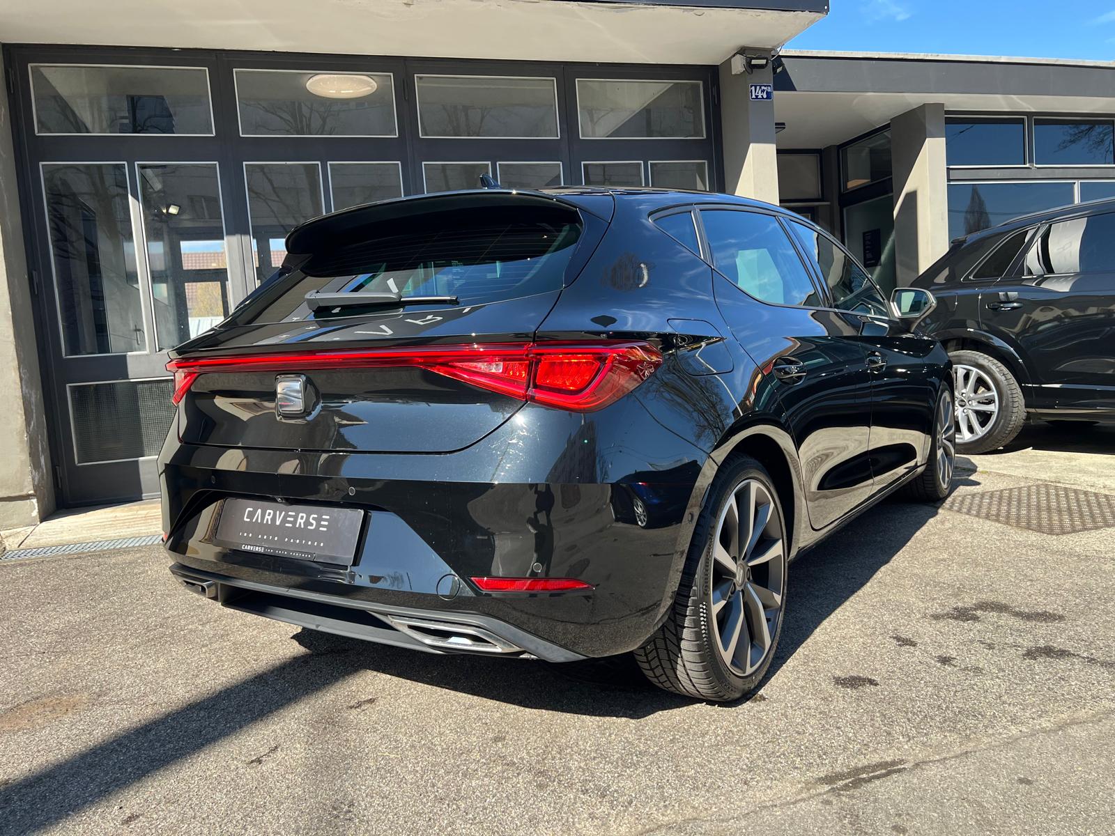 SEAT Leon 1.5 eTSI 150 FR DSG-showroom-element-3