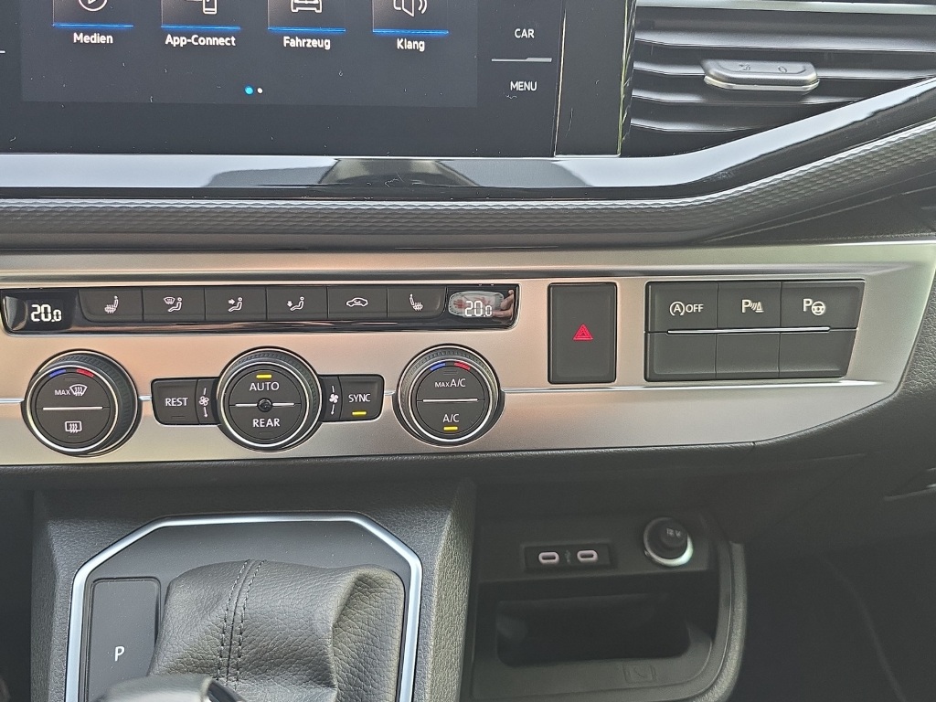 VW T6.1 Multivan 2.0 Bi-TDI Comfortline 4Motion DSG-image-28