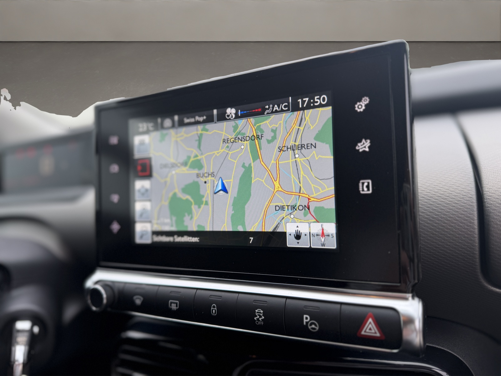 CITROEN C4 Cactus 1.2 e-VTi Feel ETG-image-13