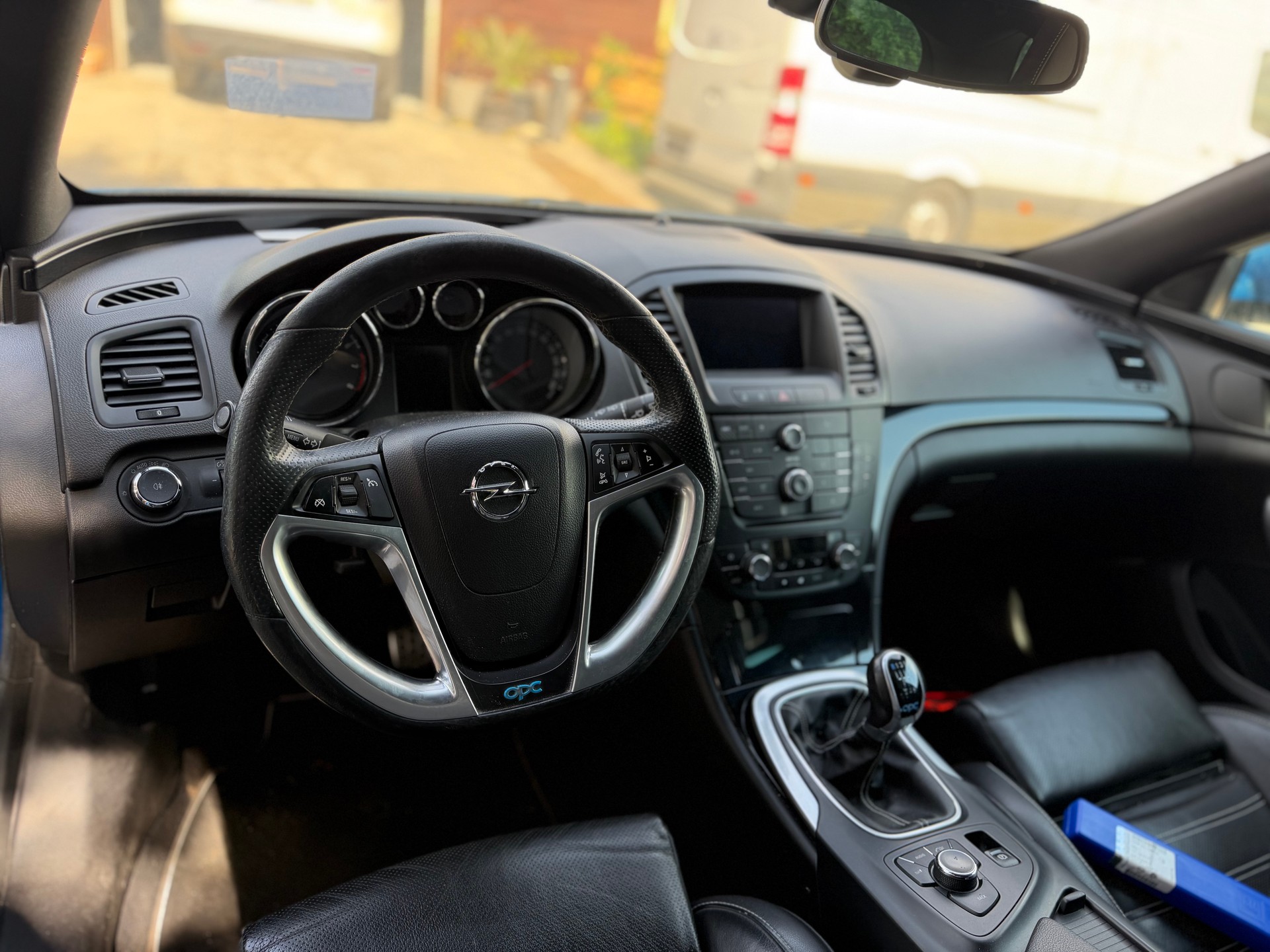 OPEL Insignia Sports Tourer 2.8 Turbo OPC 4WD-image-13