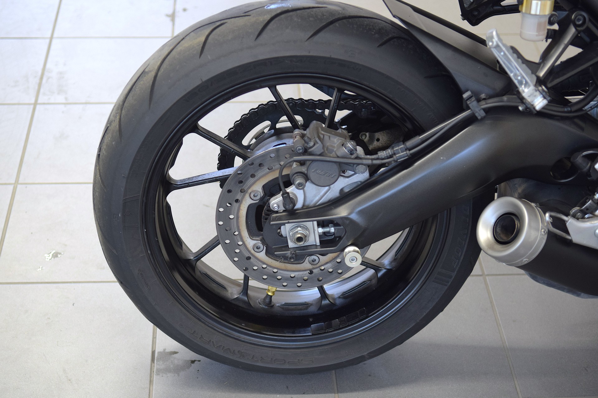 YAMAHA XSR 900-image-10