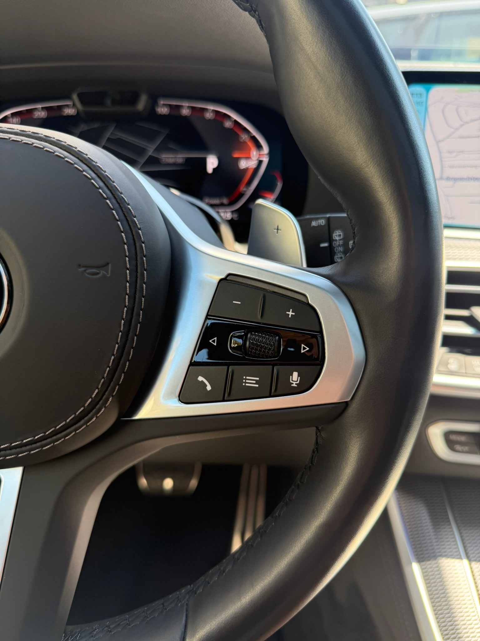 BMW BMW X5 xDrive 40d M Sport Steptronic-image-18