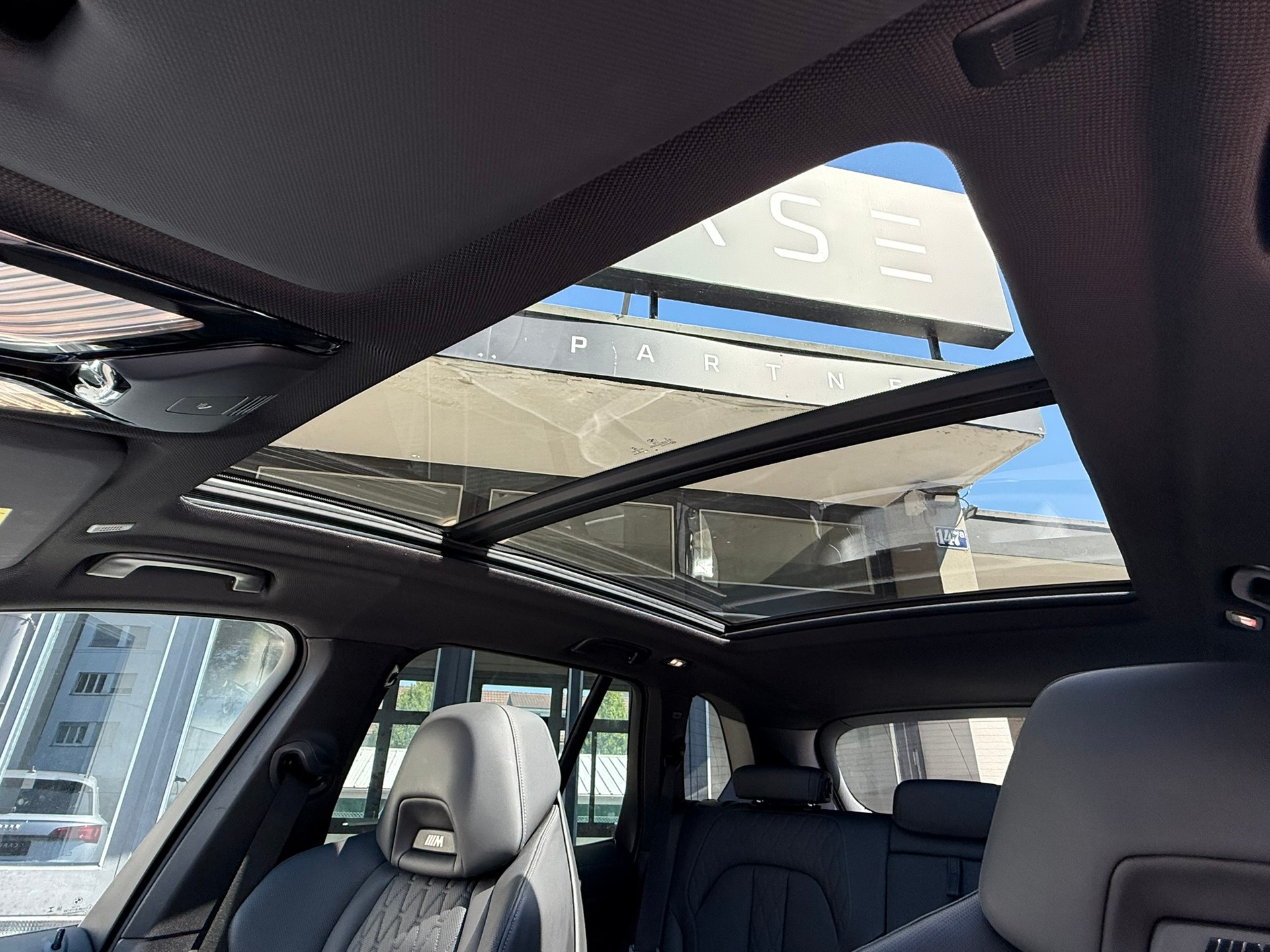 BMW BMW X5 xDrive 40d M Sport Steptronic-image-10