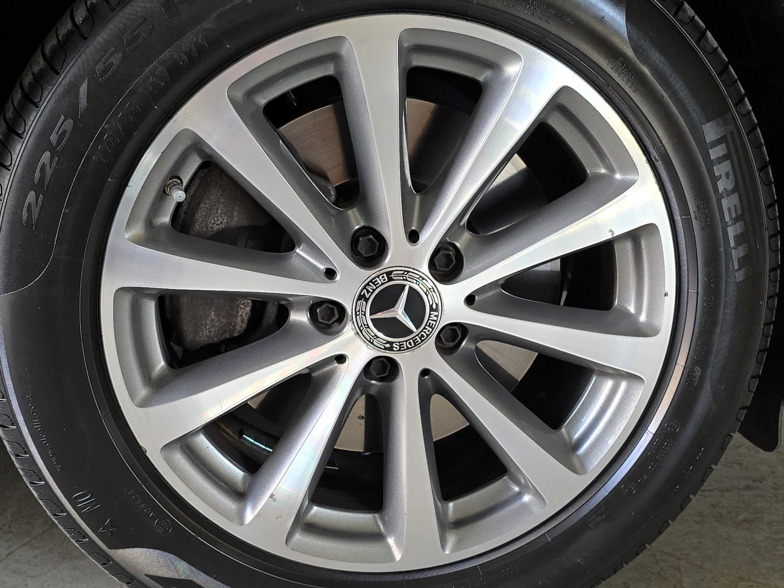 MERCEDES-BENZ E 220 d Avantgrde 4Matic 9G-Tronic-image-8