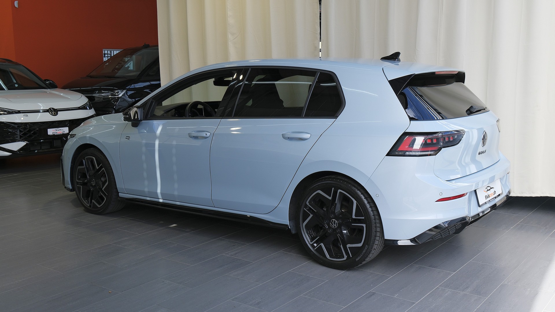 VW Golf 1.5 e TSI mHEV R-Line DSG * Black Style *-image-10