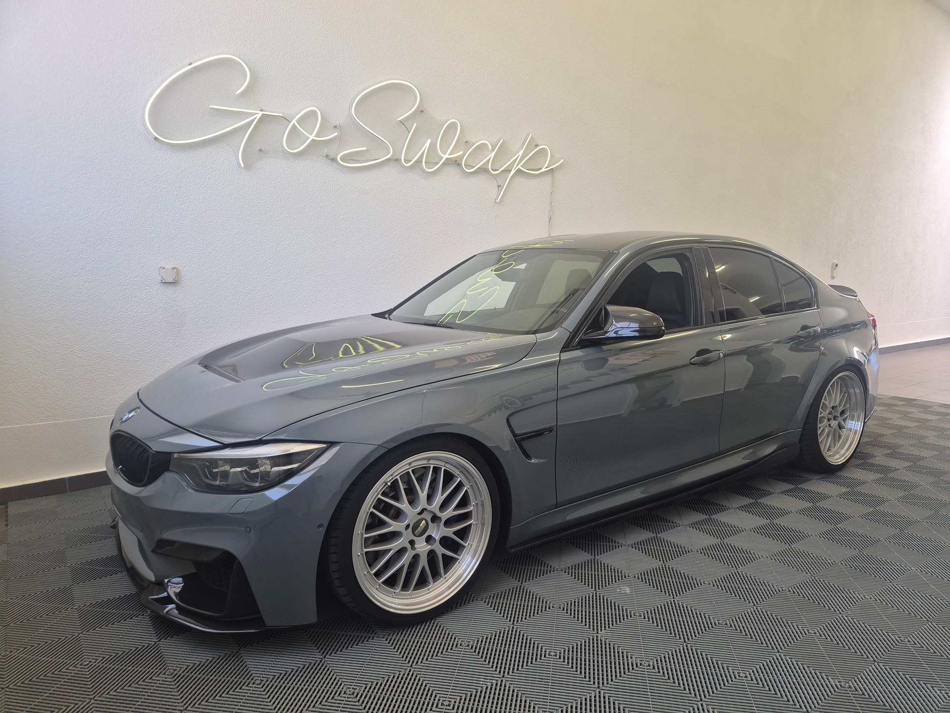 BMW M3 Competition Drivelogic