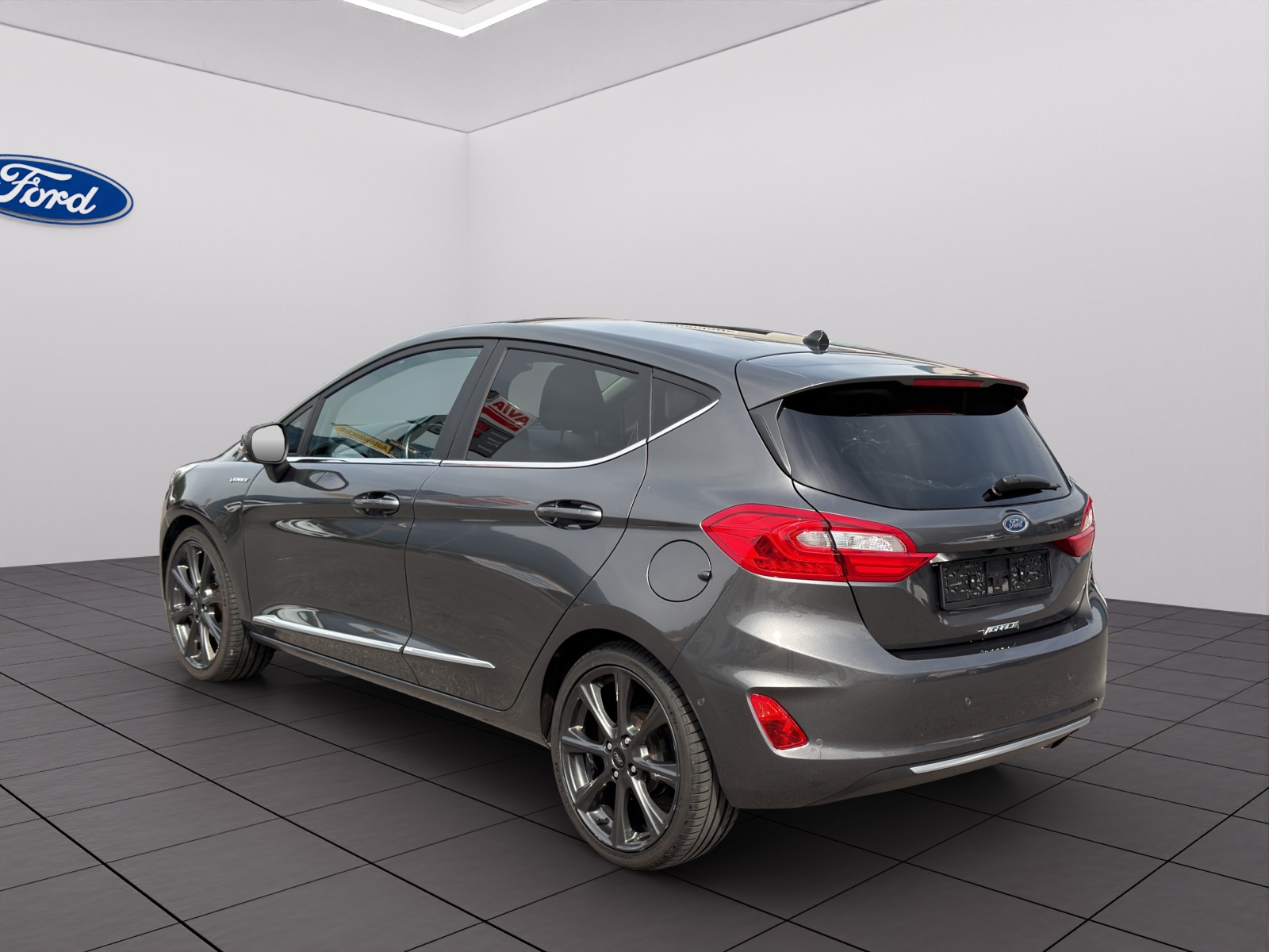 FORD Fiesta 1.0 EcoB Vignale-image-6