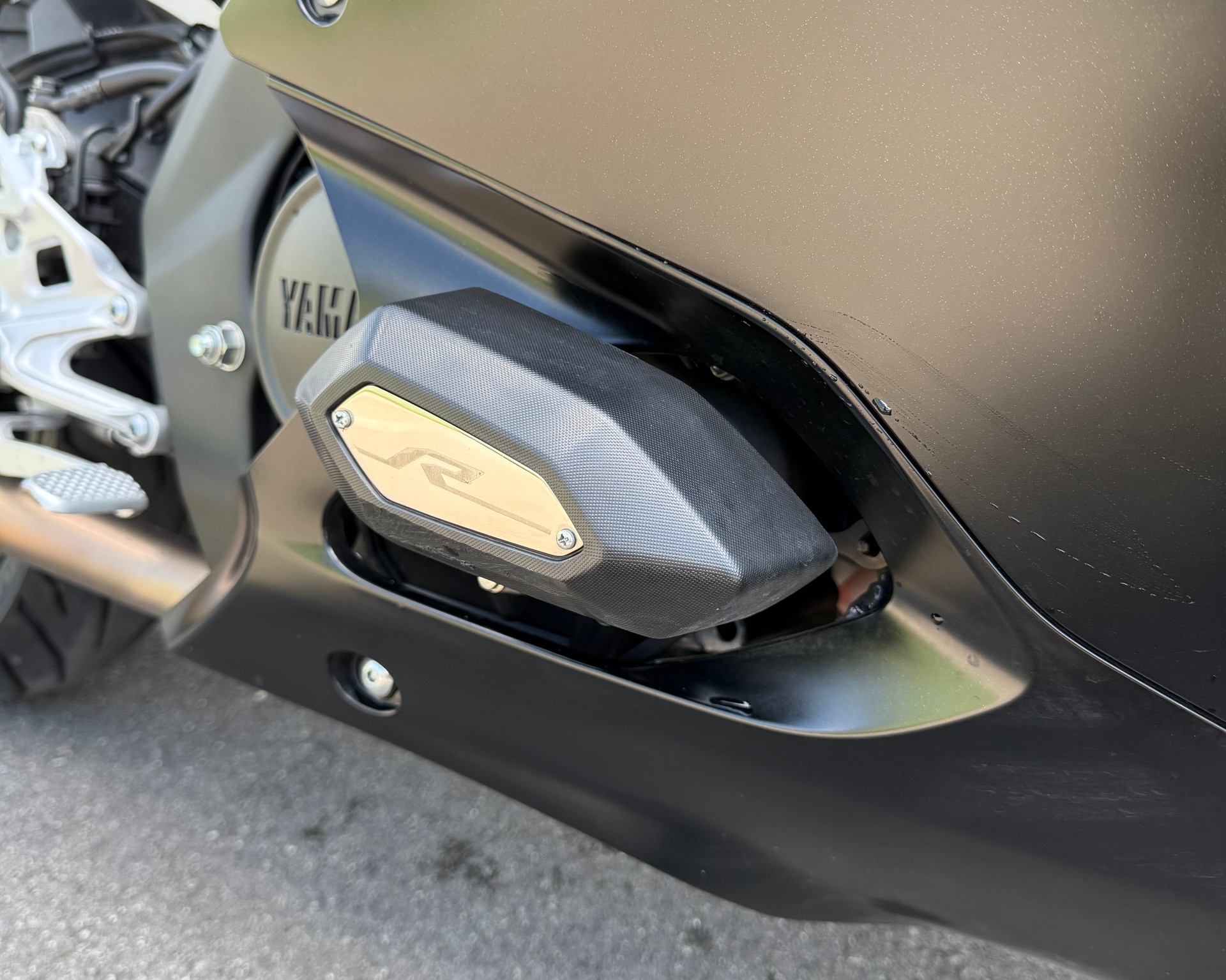 YAMAHA YZF-R 125 ABS-image-8