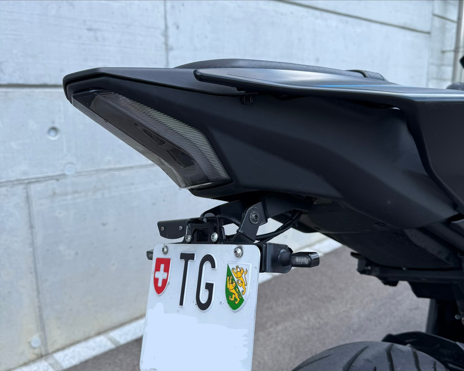 YAMAHA YZF-R 125 ABS-image-10