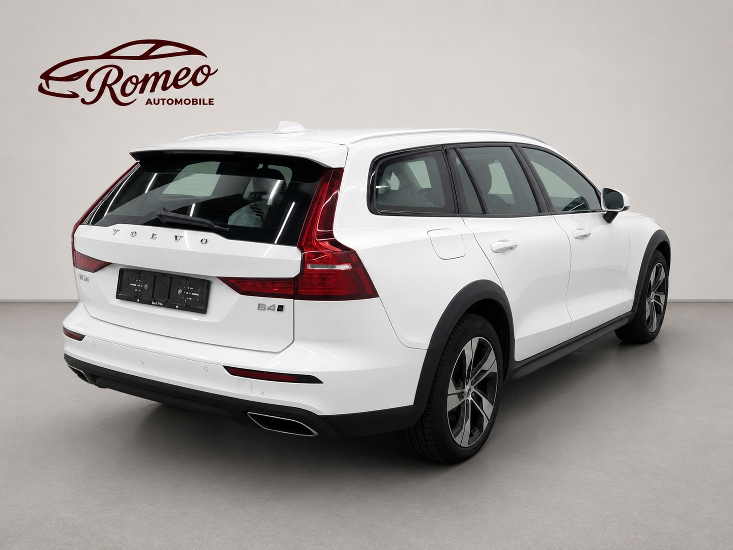 VOLVO V60 Cross Country B4 Diesel Mild Hybrid AWD Geartronic ** Ab MFK und Service ** CH-Auto ** 1. Hand **-image-1