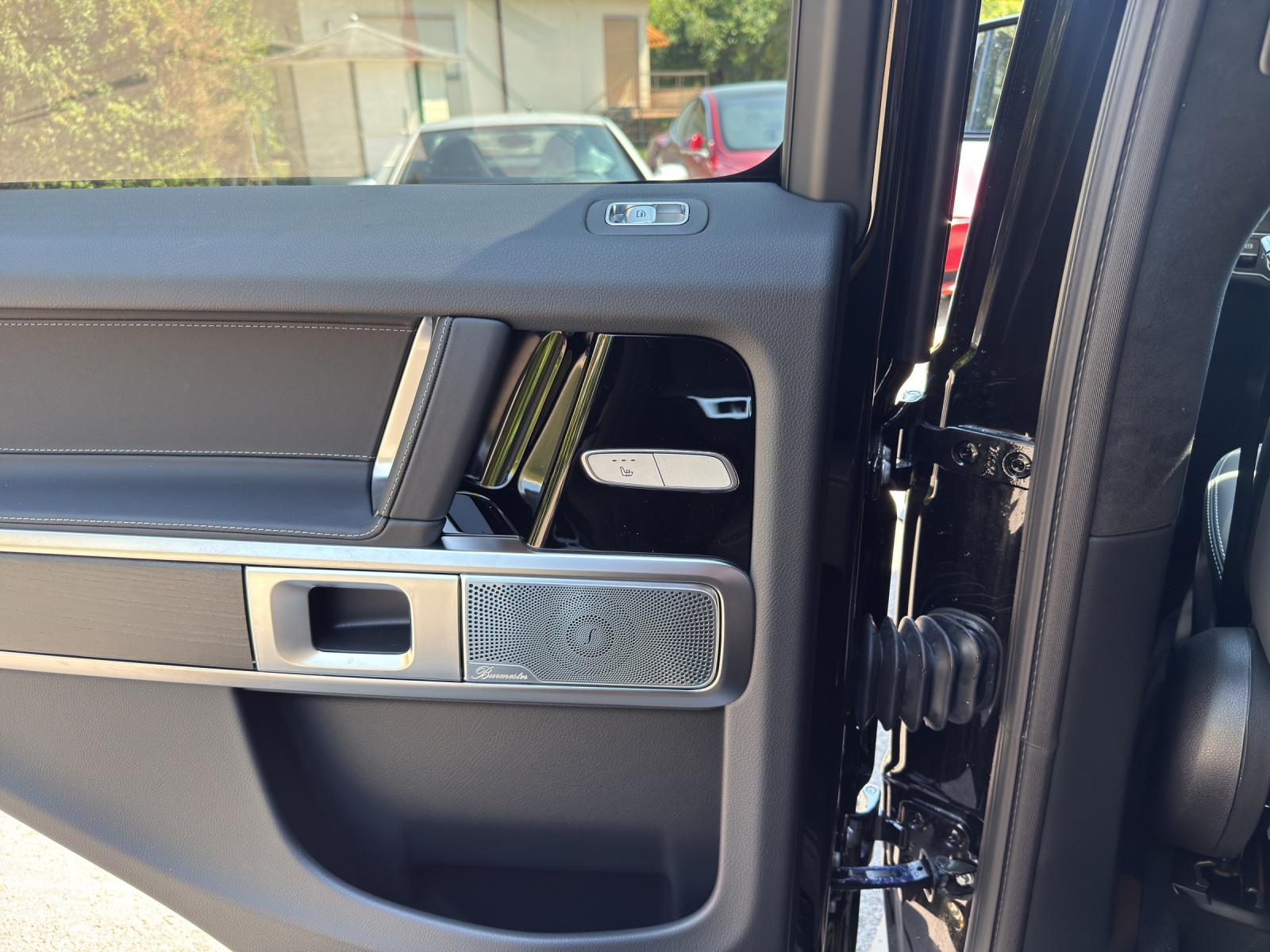 MERCEDES-BENZ G 450d 9G-Tronic-image-13
