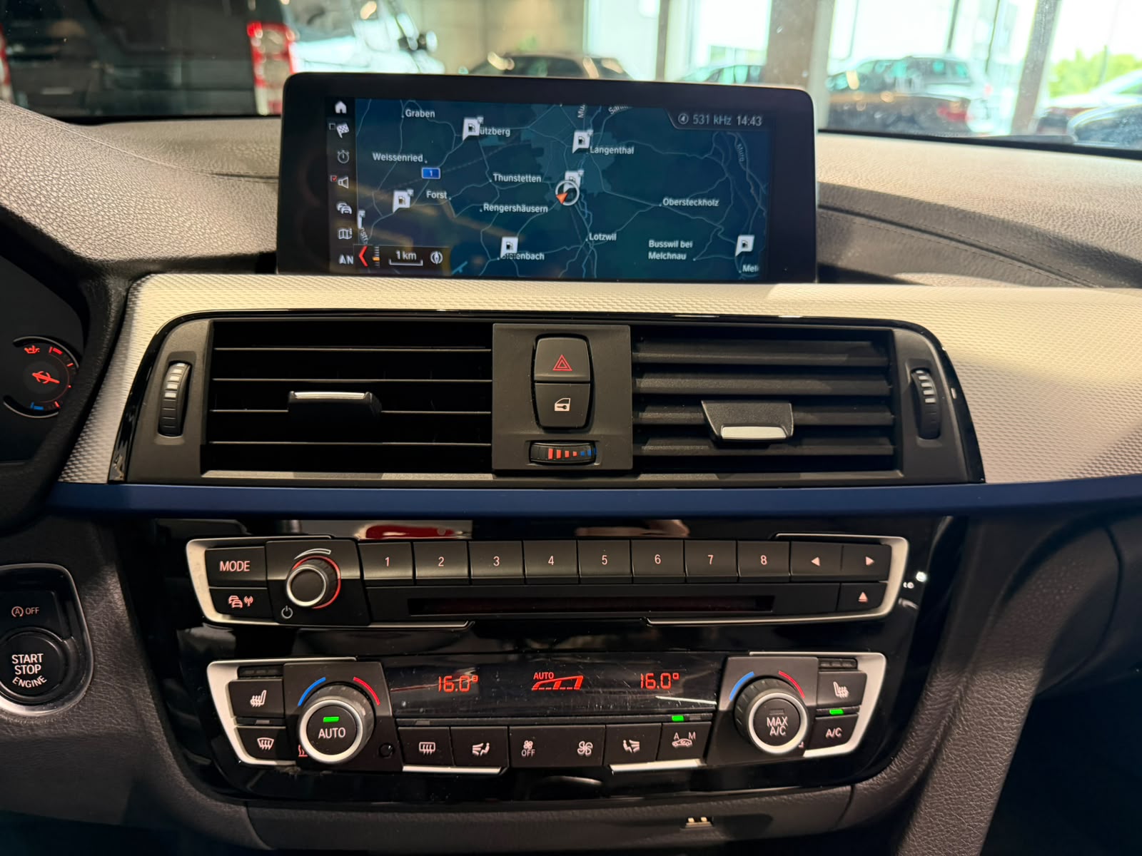 BMW 440i Cabriolet xDrive M Sport Individual Steptronic (CH)-image-21