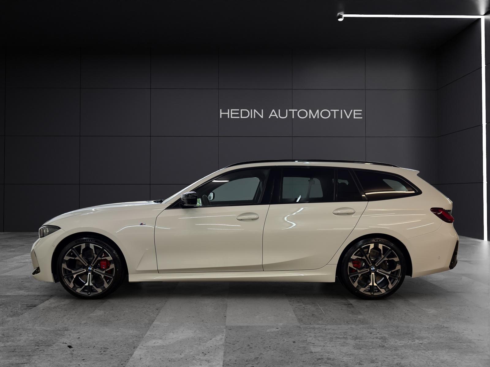 BMW M340i xDrive Touring-showroom-element-1