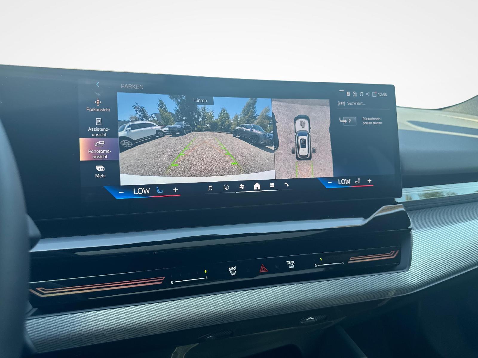BMW 520d xDrive Touring-image-14