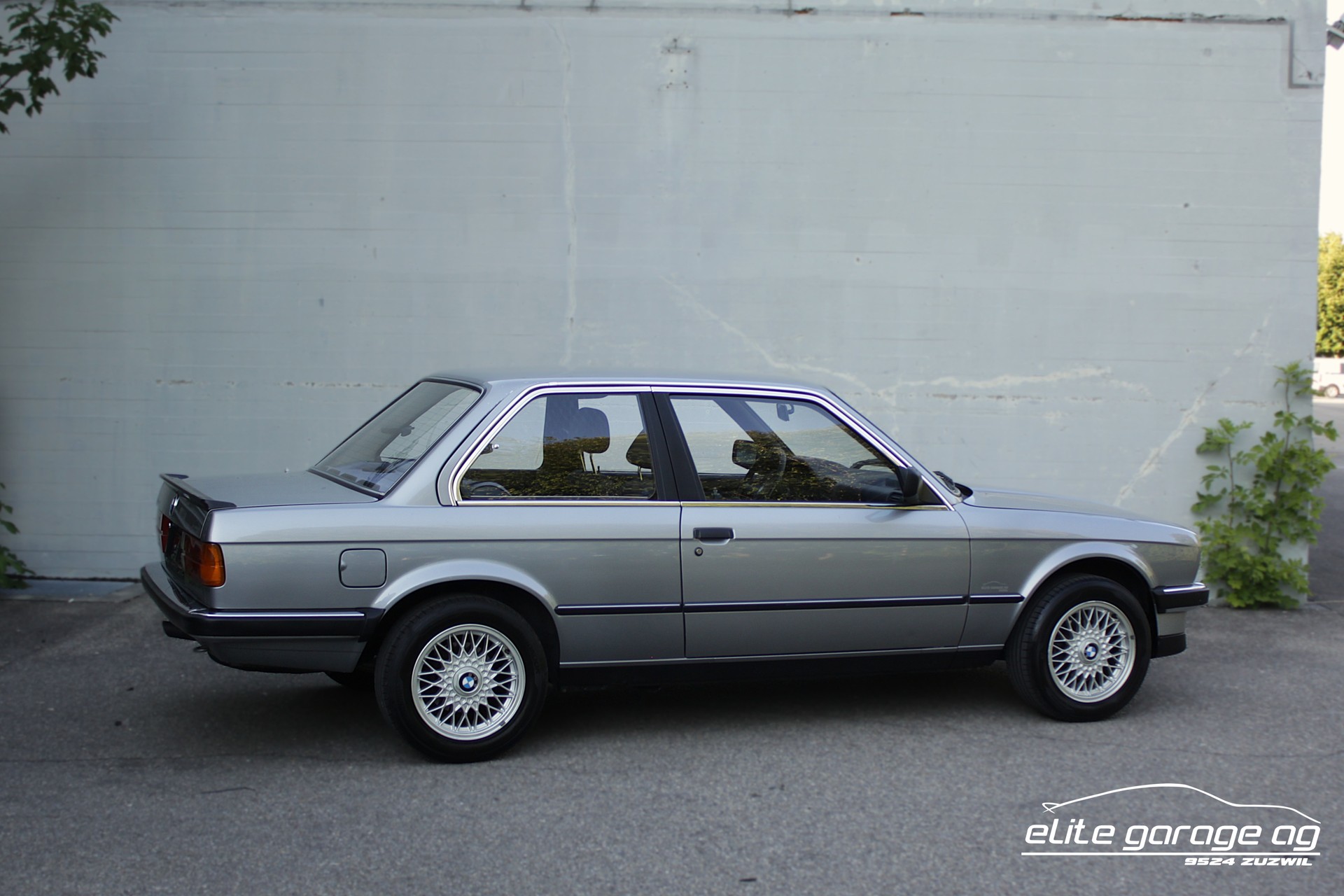 BMW 325i E30 VETERANENGEPRÜFT-image-4