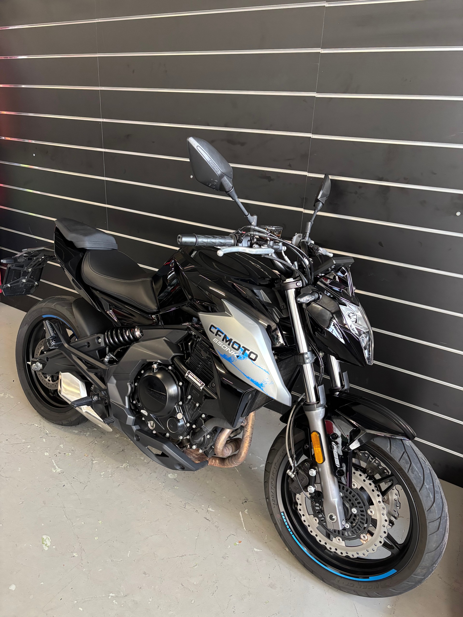 CF MOTO 650NK-image-2