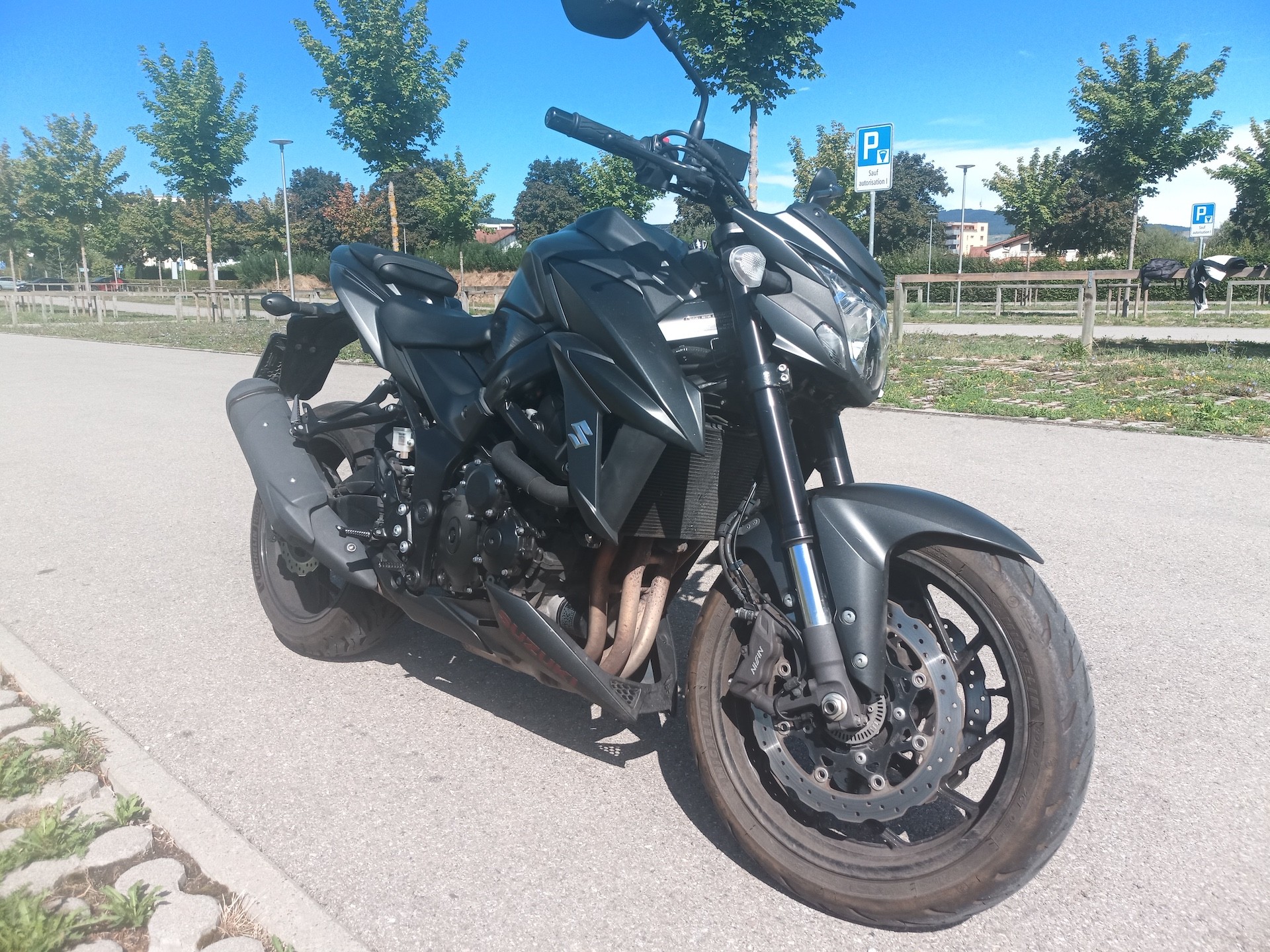 SUZUKI GSX-S 750 ABS-image-8