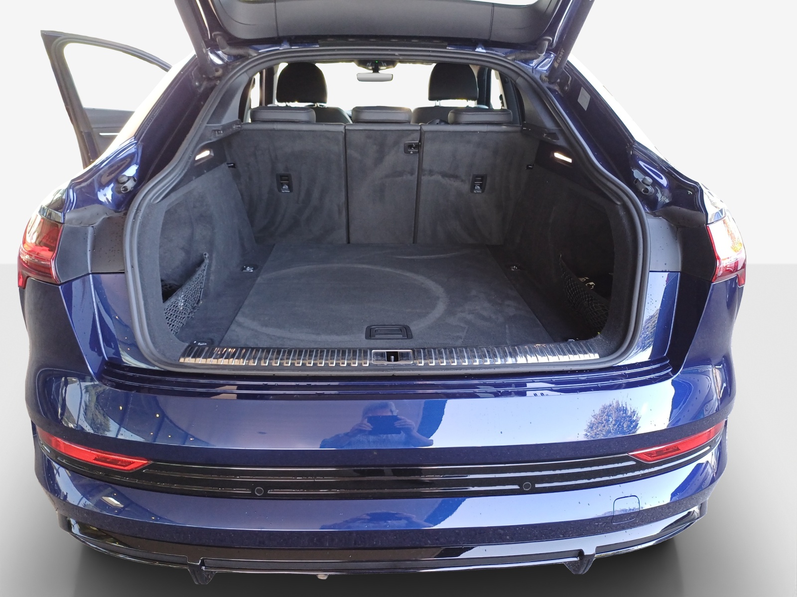 AUDI e-tron 55 Sportback S Line Black Edition quattro-image-13