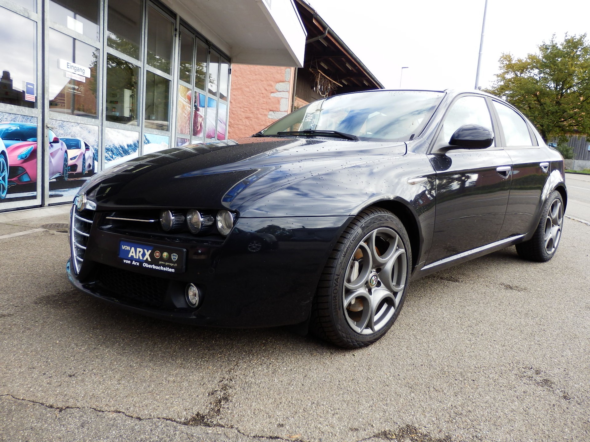 ALFA ROMEO 159-showroom-element-1