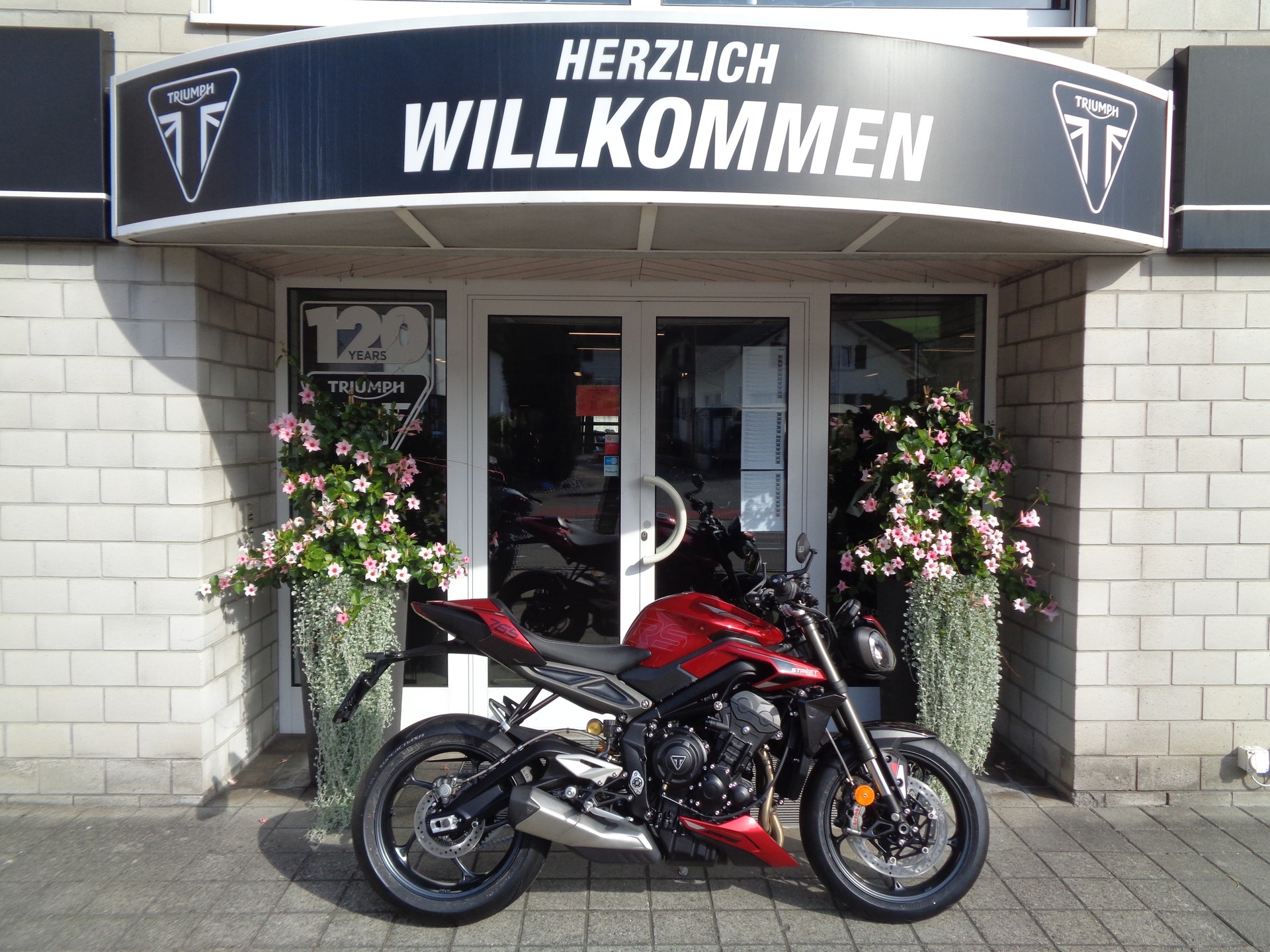 TRIUMPH Street Triple RS 765-image-0