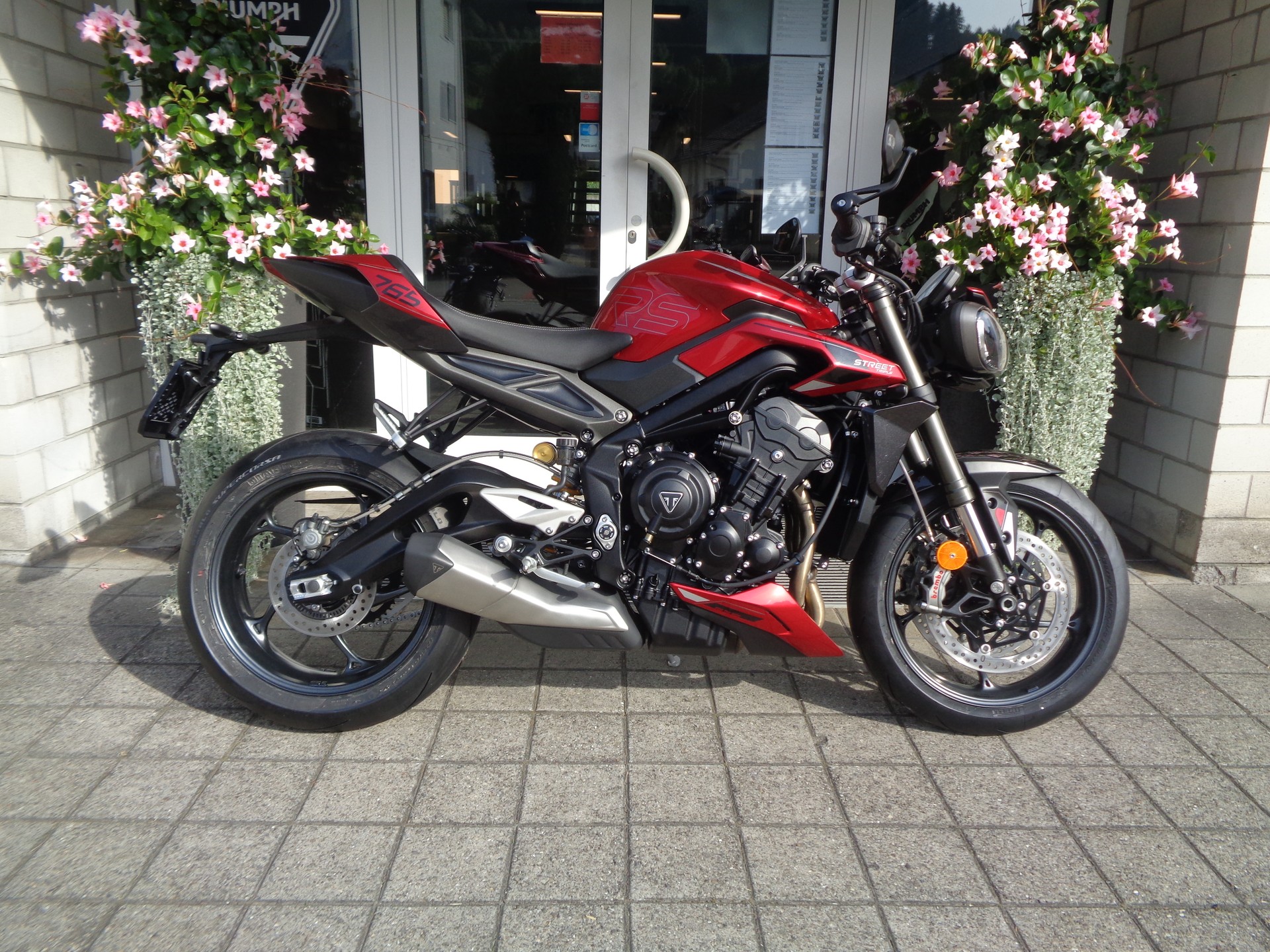 TRIUMPH Street Triple RS 765-image-1