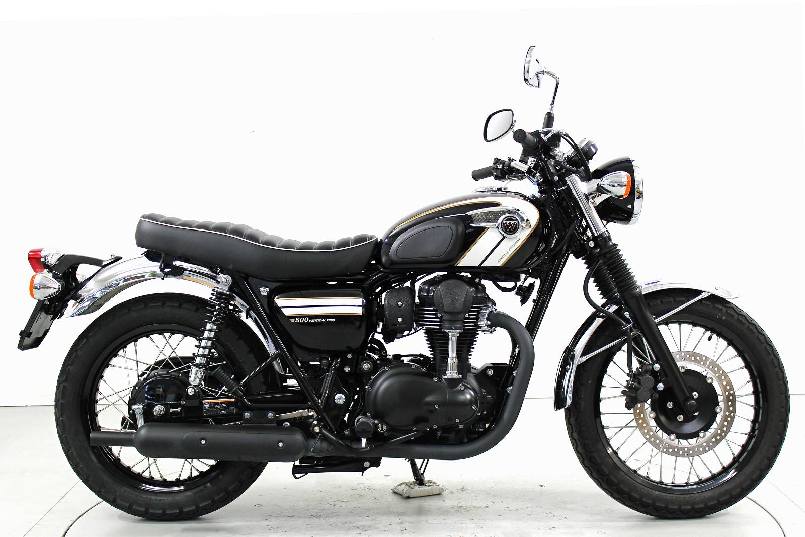 KAWASAKI W800-image-3