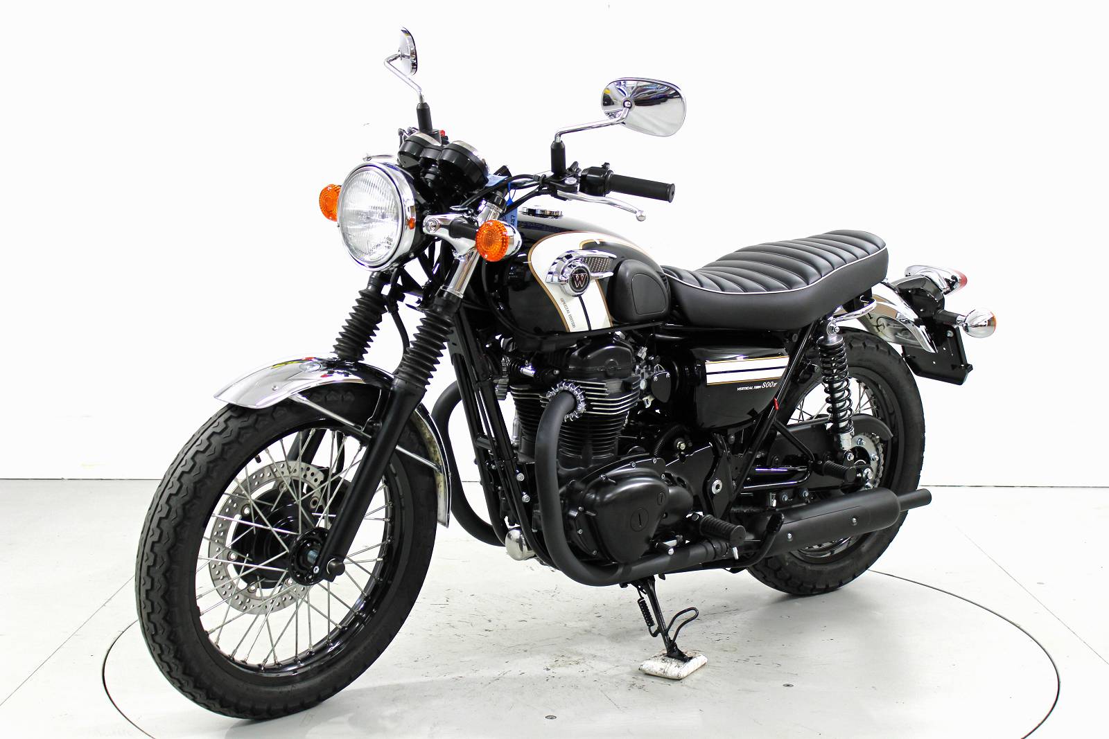 KAWASAKI W800-image-2