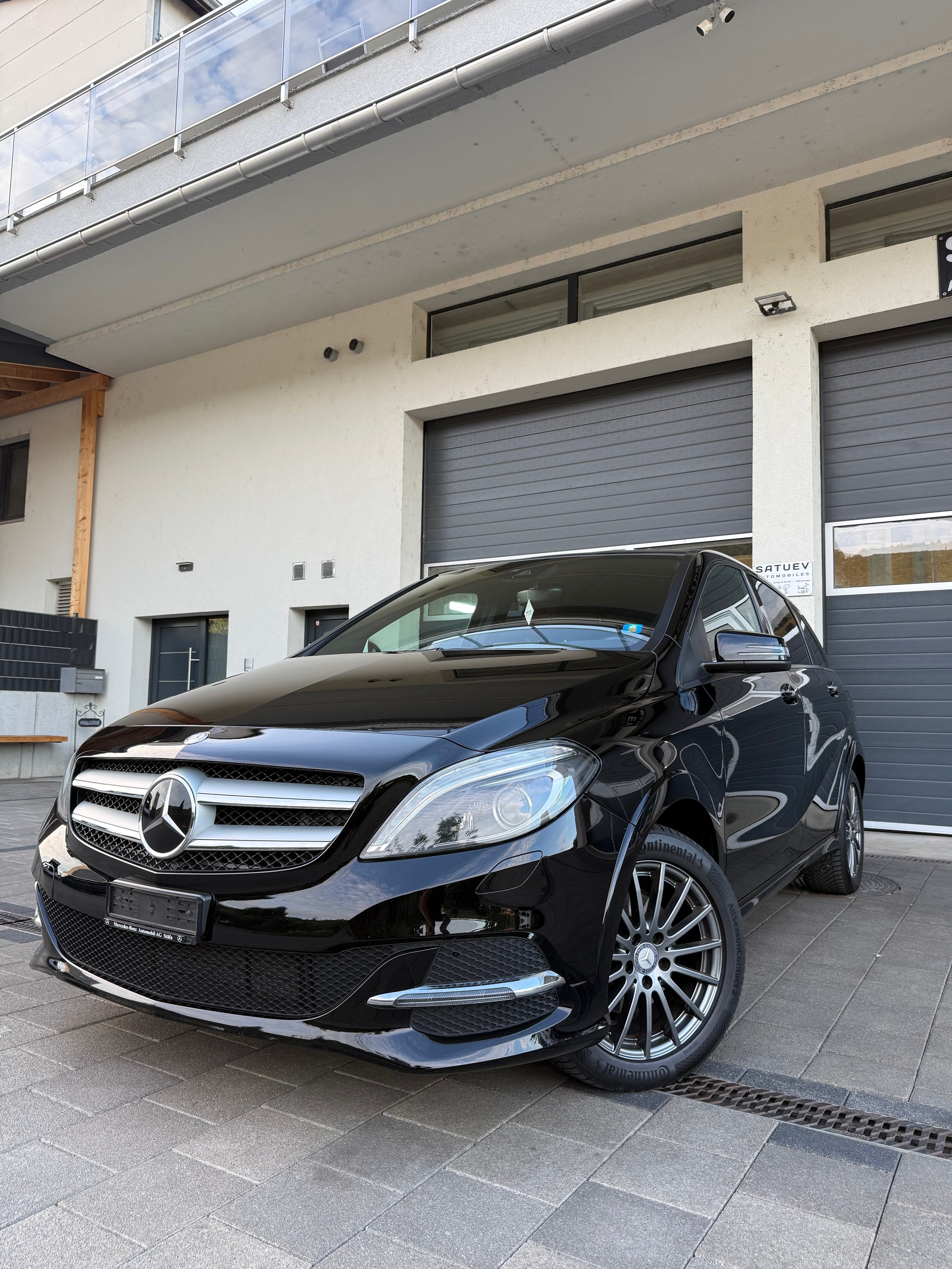 MERCEDES-BENZ Electric Drive Style