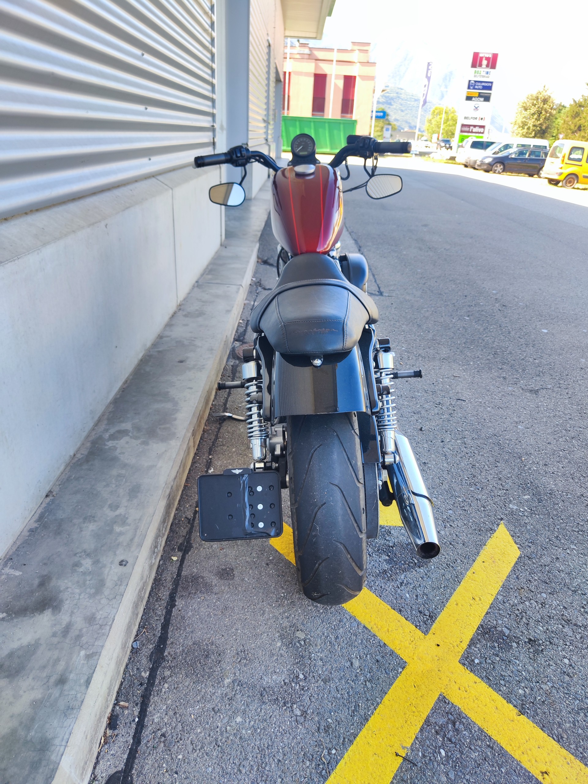 HARLEY-DAVIDSON XL 883 L Sportster Super Low-image-4