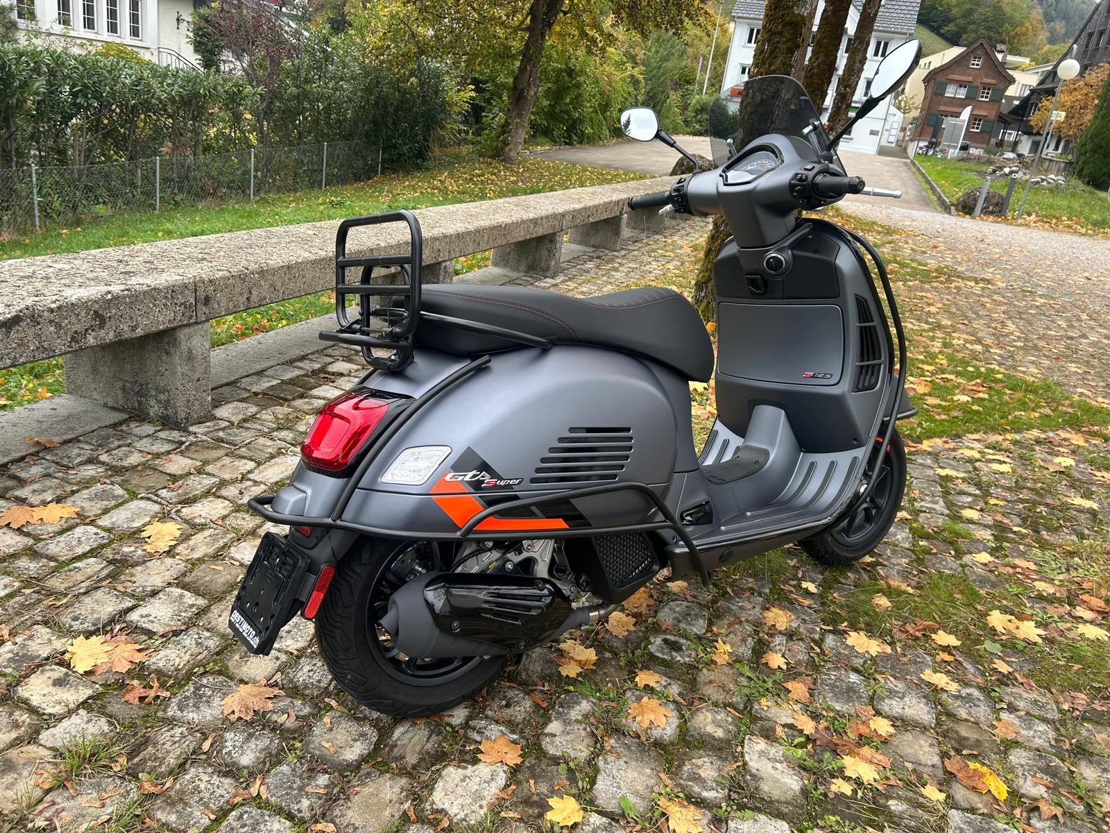 PIAGGIO Vespa GTS 125 Super Sport RST Euro 5+-image-5