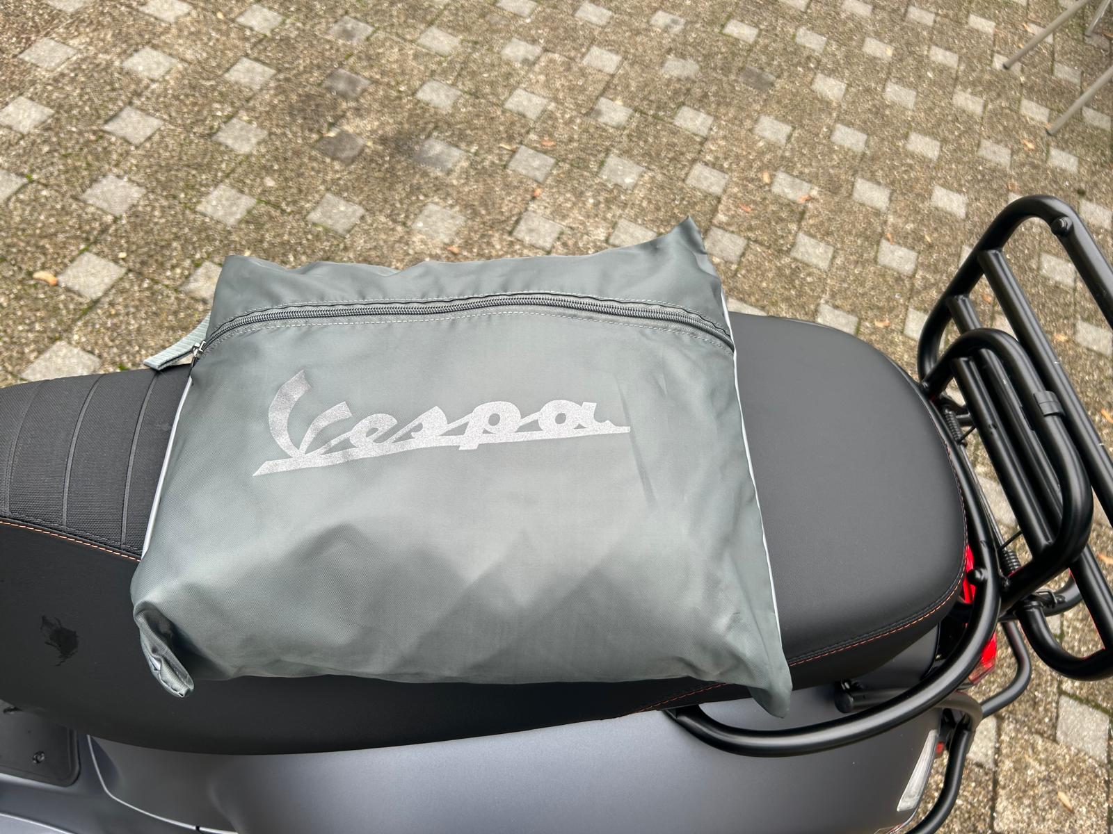 PIAGGIO Vespa GTS 125 Super Sport RST Euro 5+-image-13