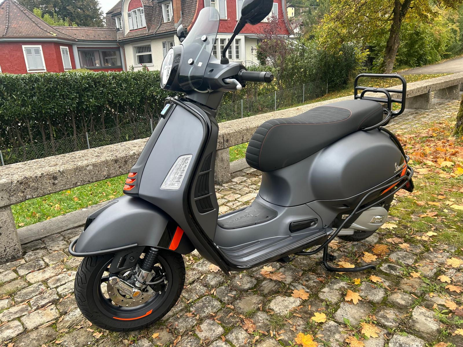 PIAGGIO Vespa GTS 125 Super Sport RST Euro 5+-image-9
