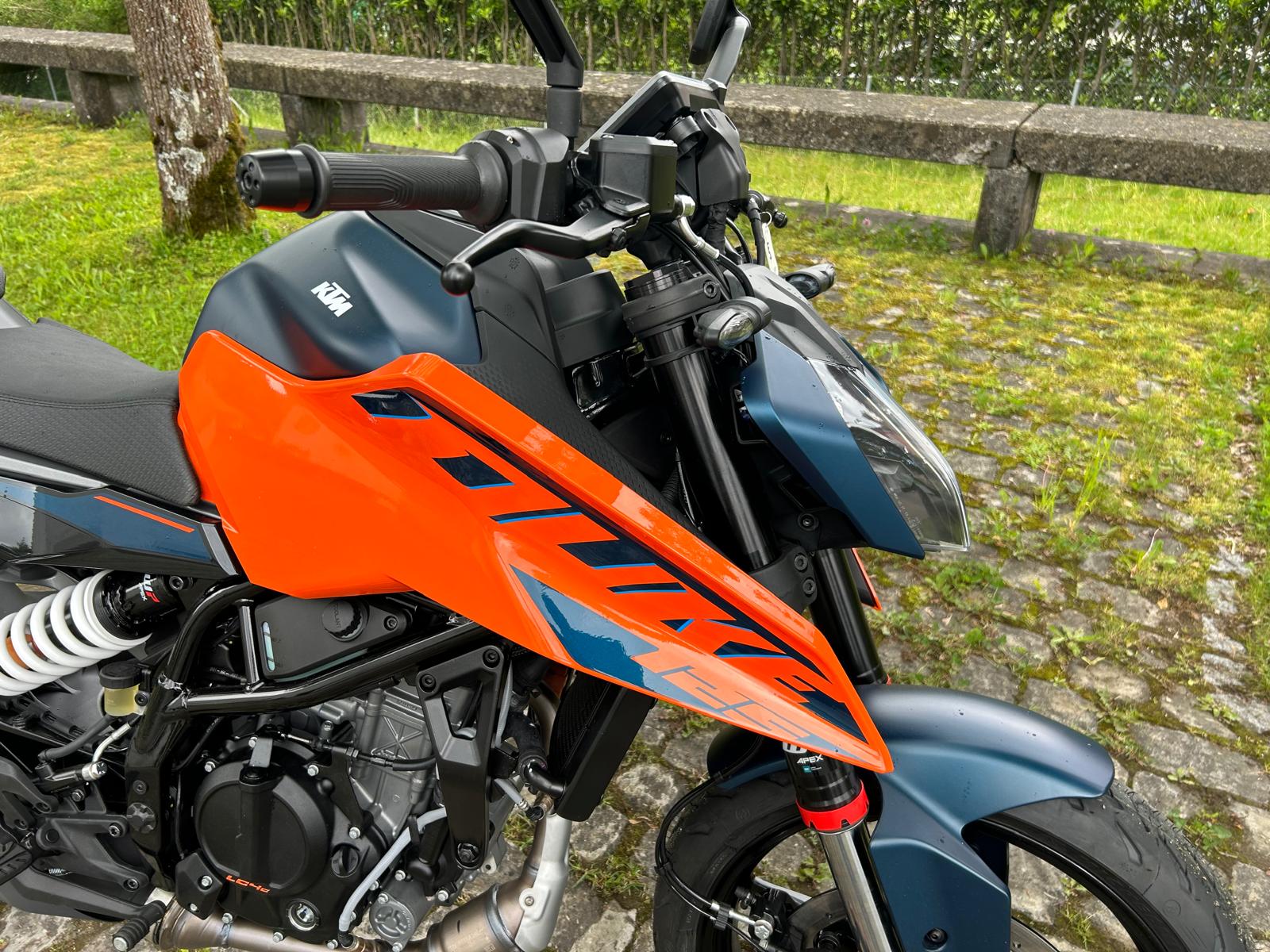 KTM 125 Duke-image-4