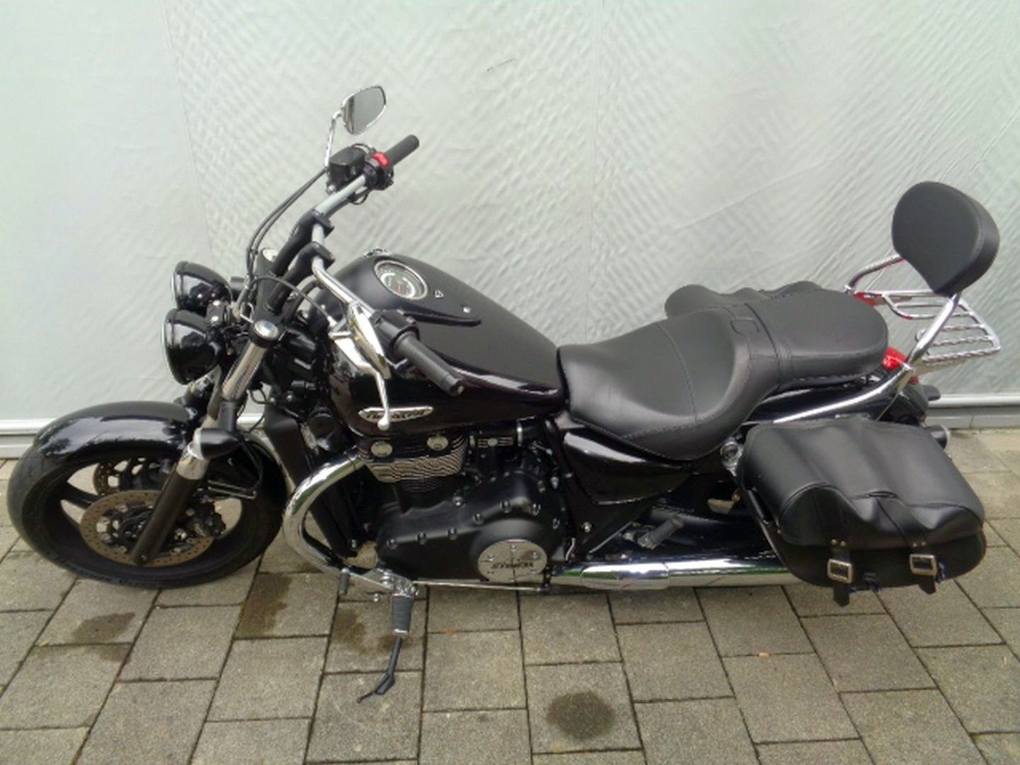 TRIUMPH THUNDERBIRD 1700 STROM-image-2