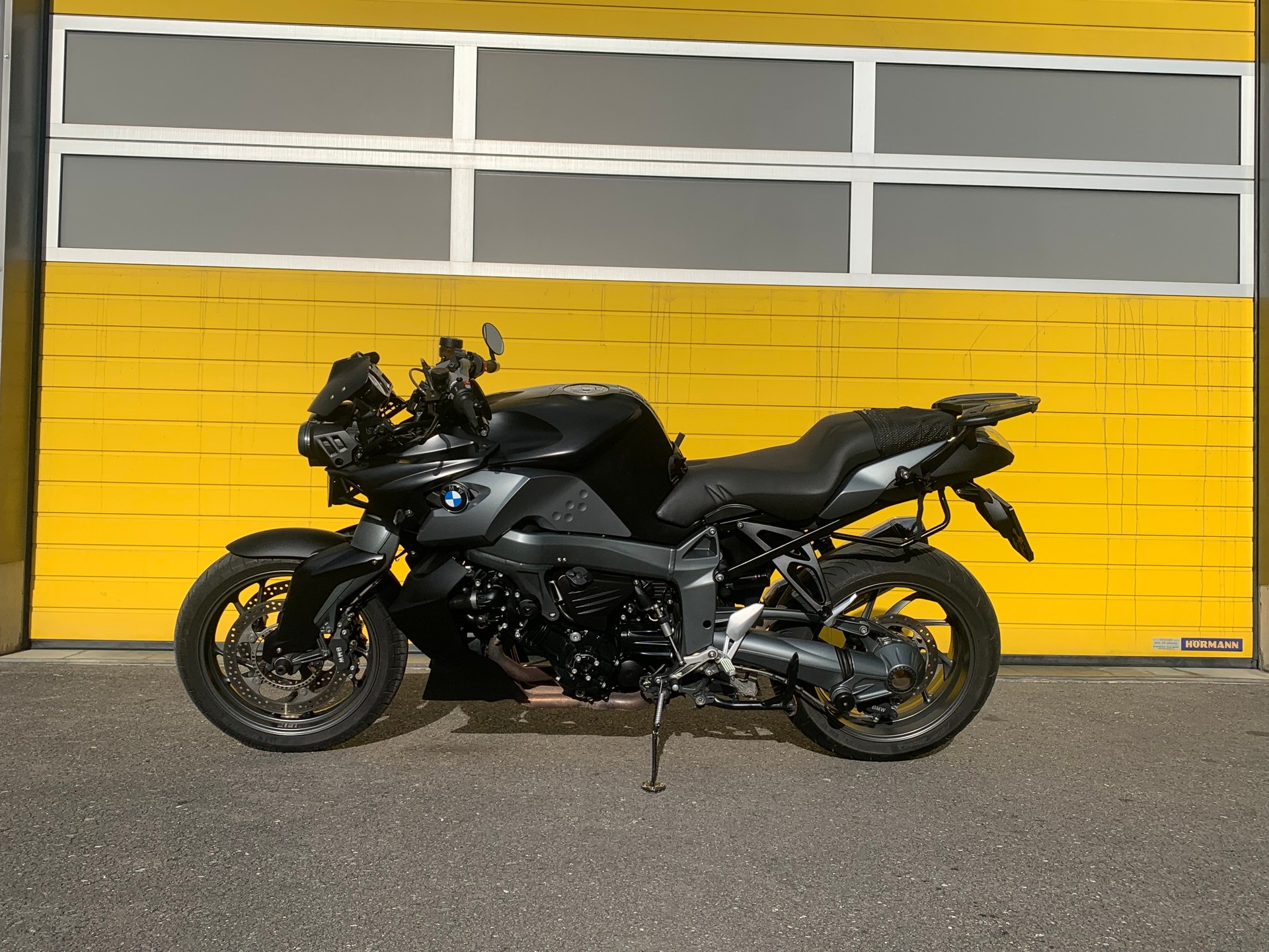 BMW K 1300 R-image-1