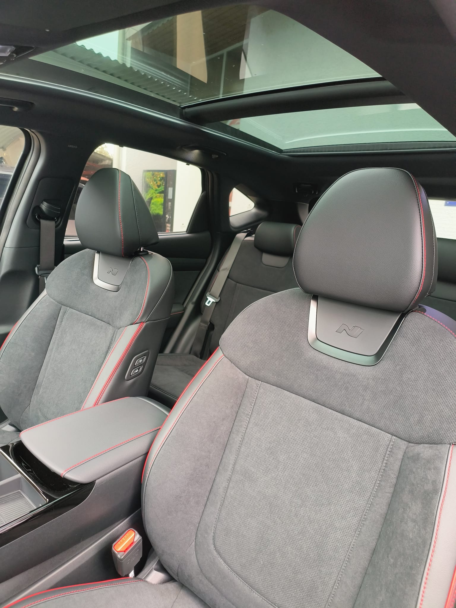 HYUNDAI Tucson 1.6 TGDI HEV N Line LUX pack 4WD-image-10