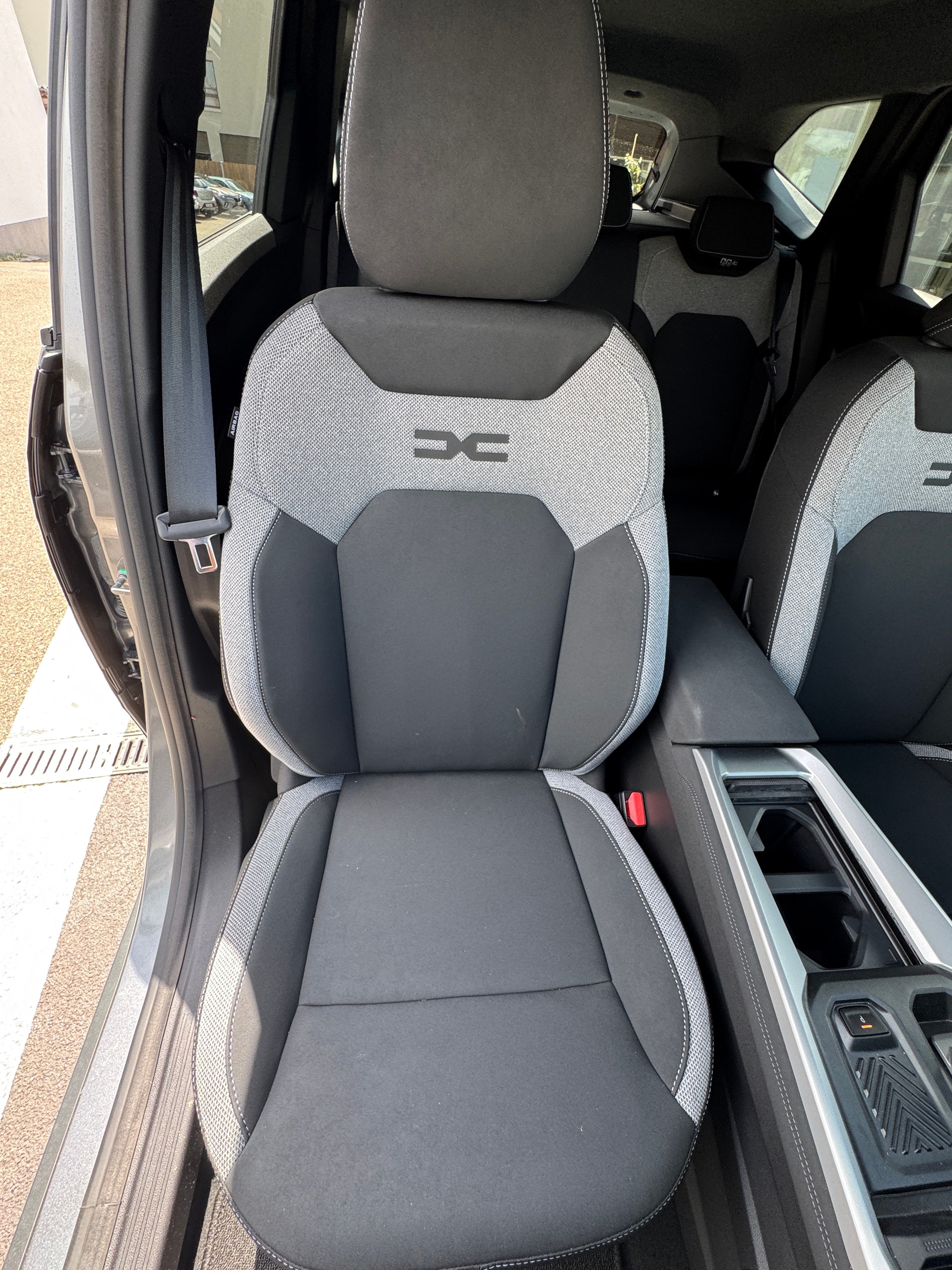DACIA BIGSTER Journey-image-8