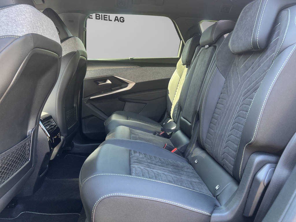 PEUGEOT 5008 1.2 Hybrid GT-image-7