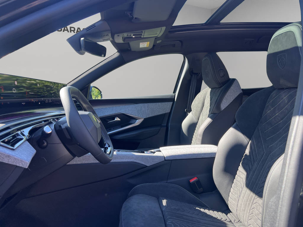 PEUGEOT 5008 1.2 Hybrid GT-image-6