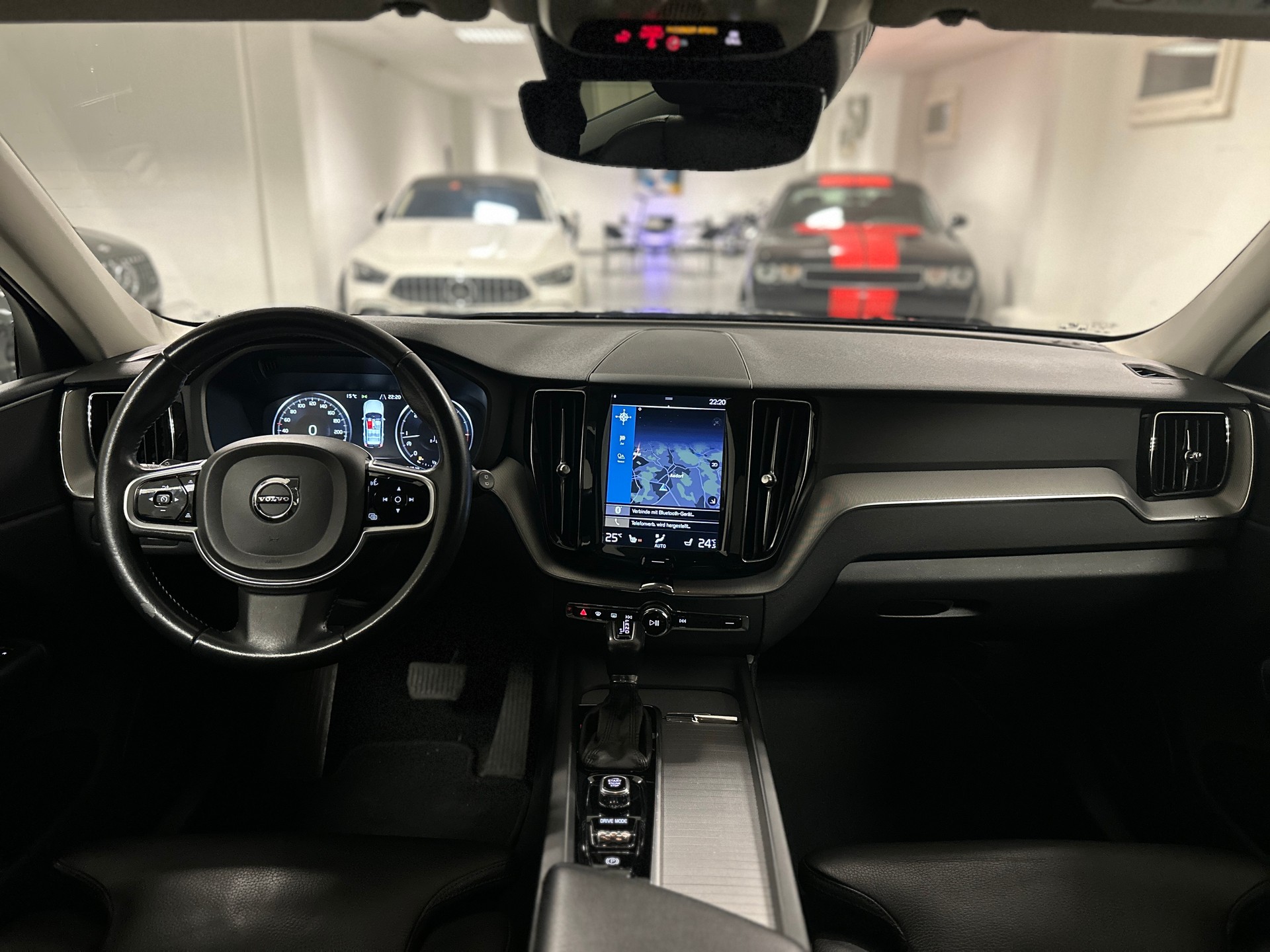 VOLVO XC60 D4 AWD Inscription Geartronic-image-12