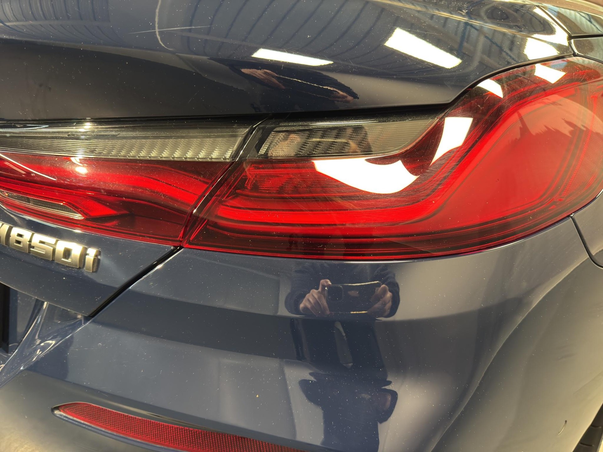 BMW M850i xDrive Cabriolet-image-5