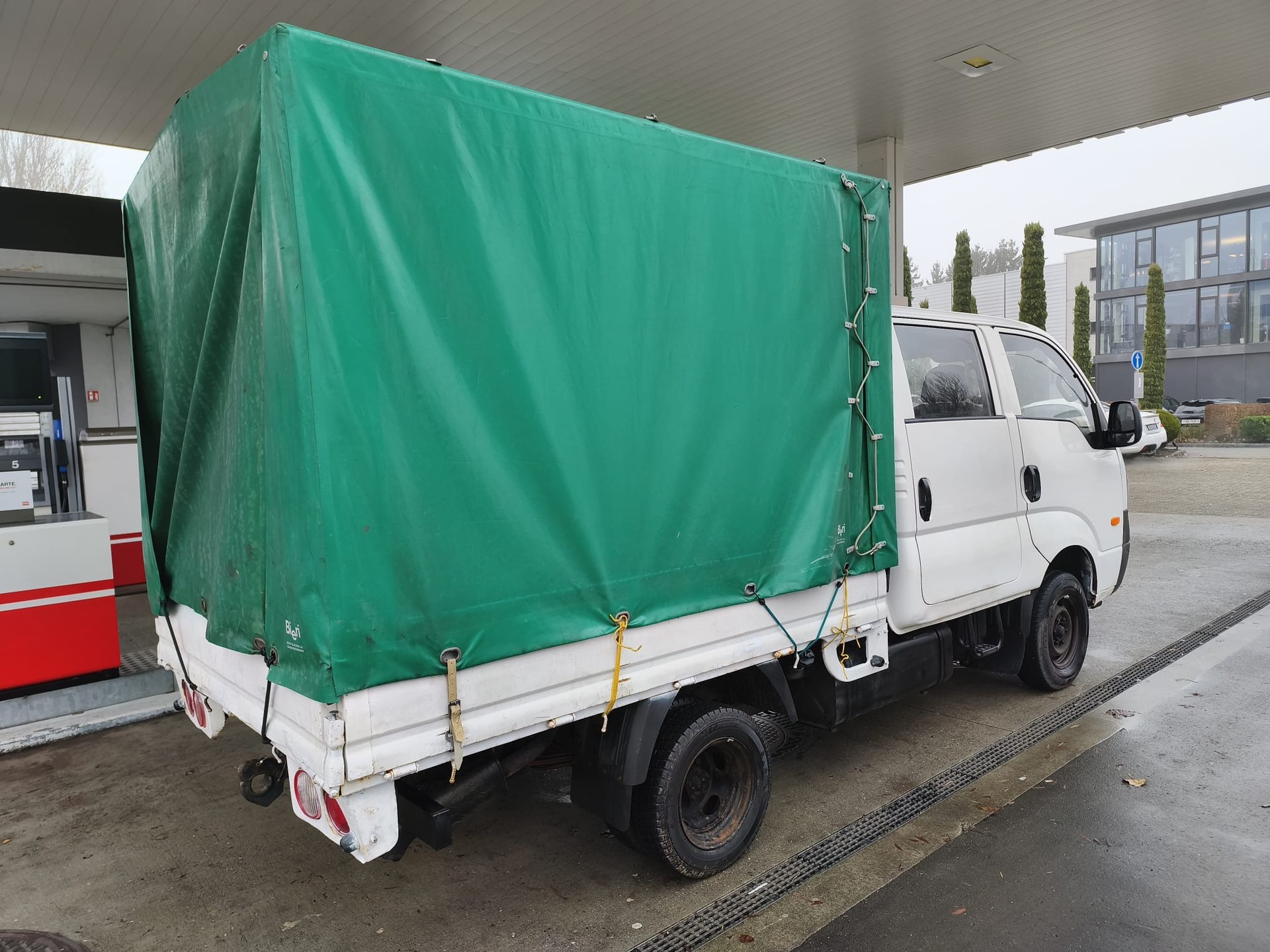 KIA K2500 TCi-image-3