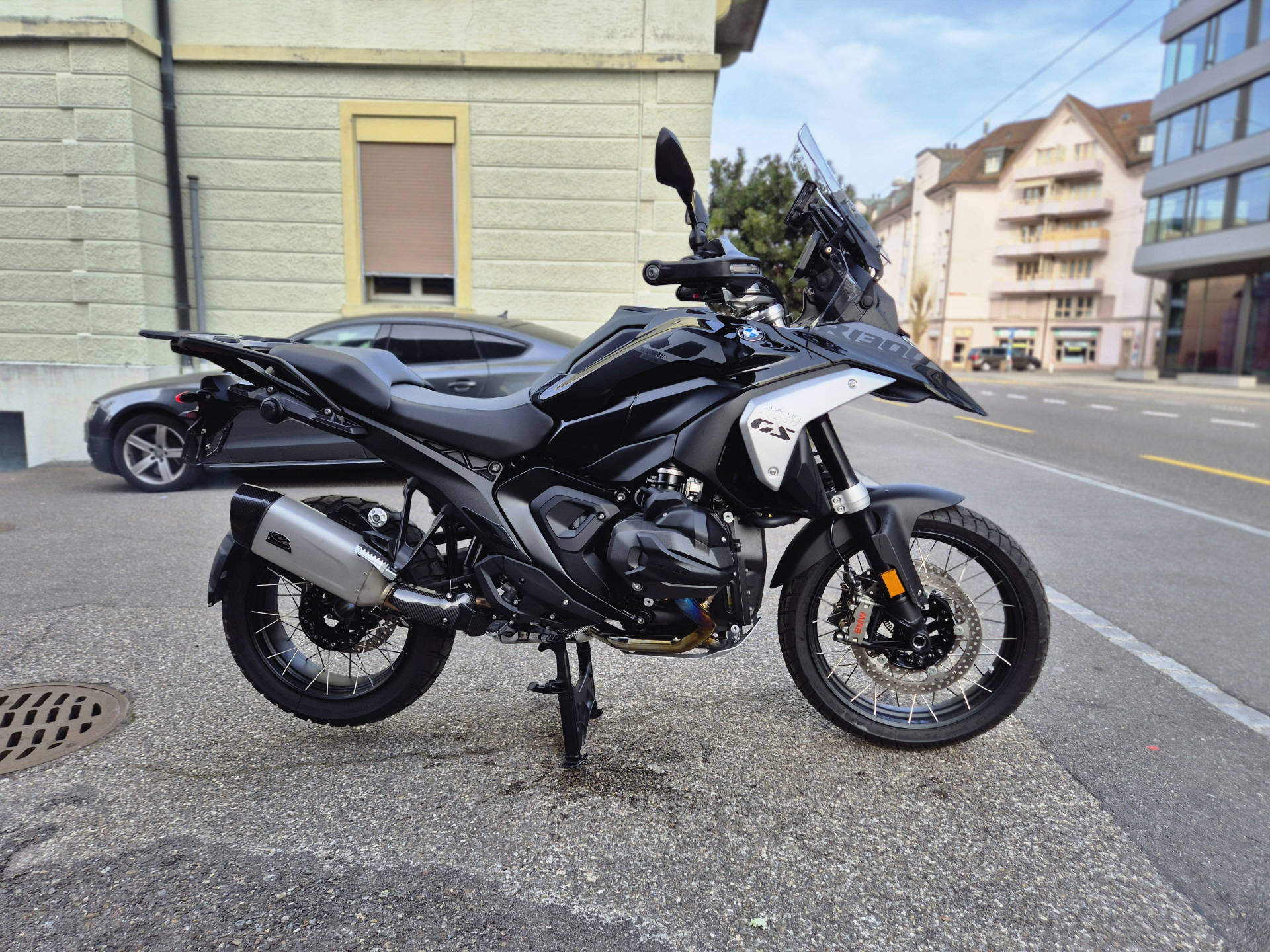 BMW R 1300 GS-image-3
