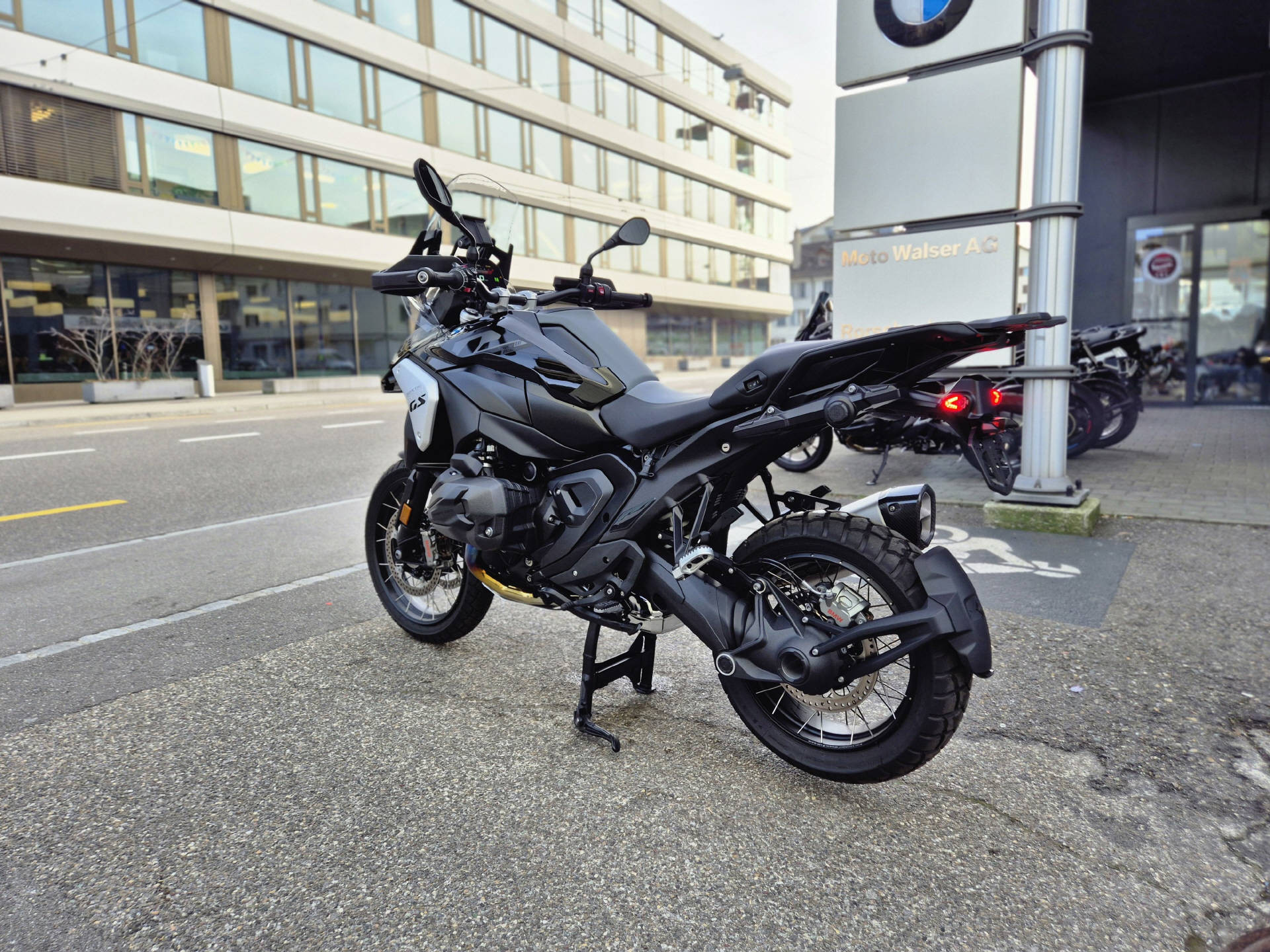 BMW R 1300 GS-image-7