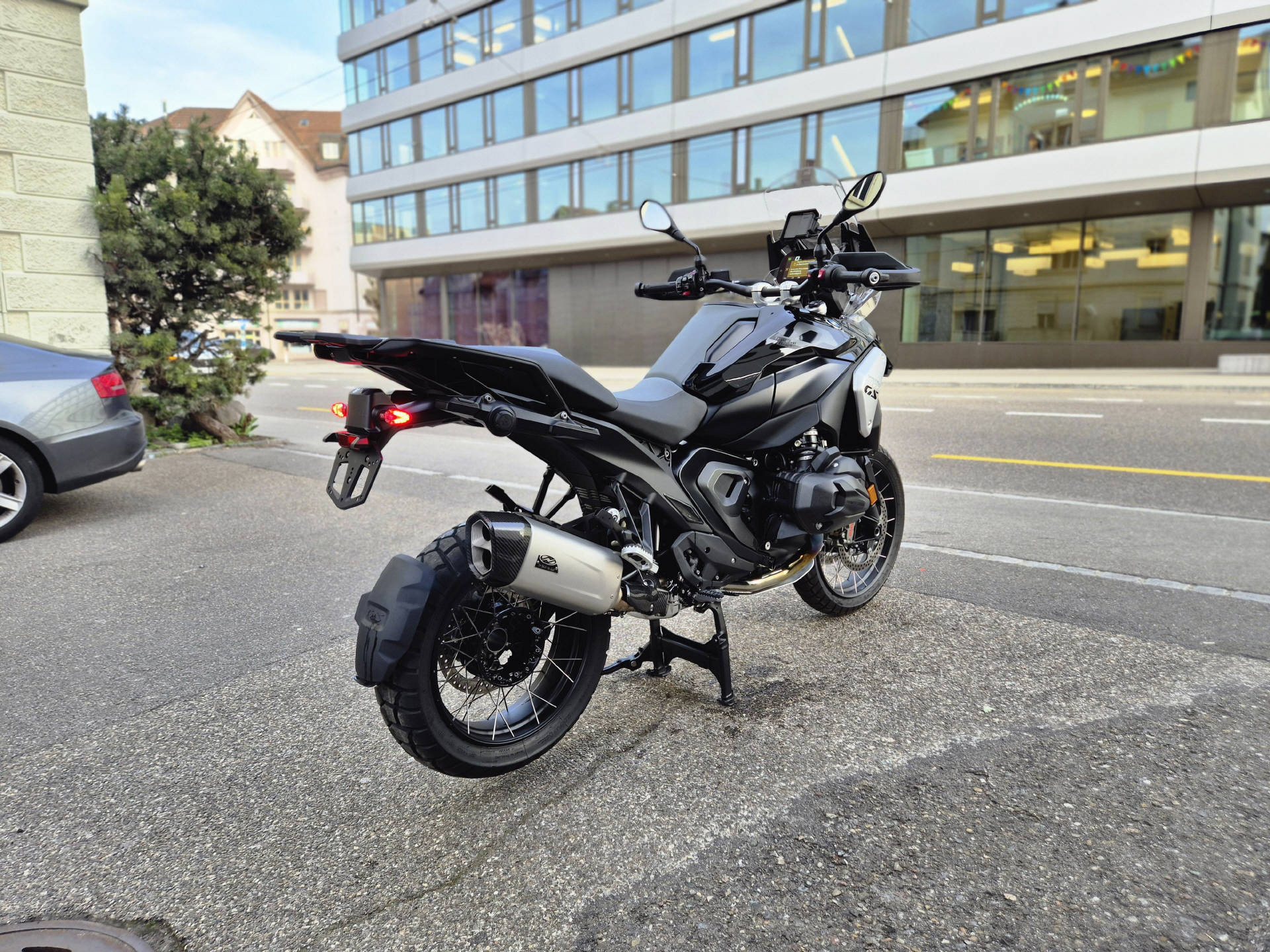 BMW R 1300 GS-image-4