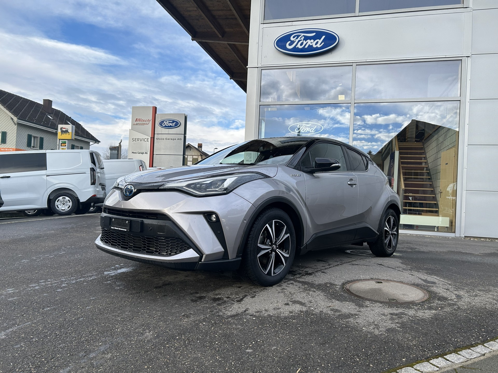 TOYOTA C-HR 2.0 HSD CVT Trend