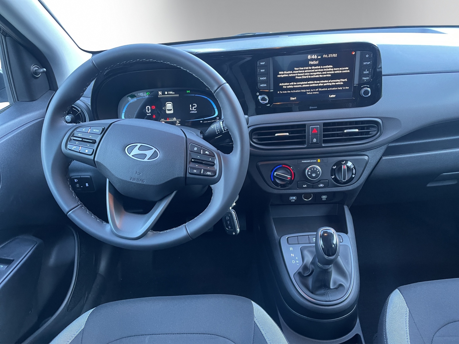 HYUNDAI i10 1.0 Origo-image-8