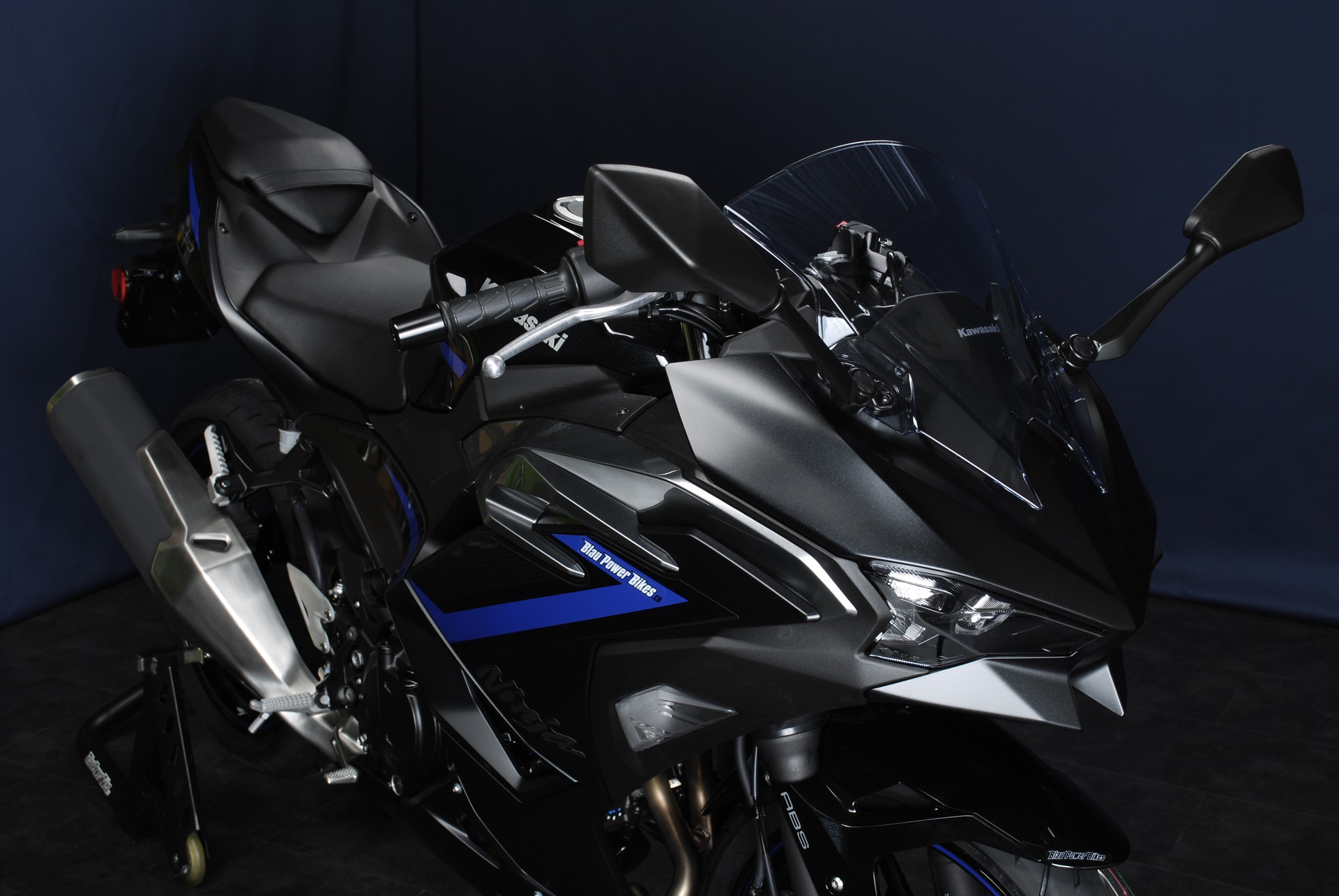 KAWASAKI Ninja 500 SE MY26-image-1
